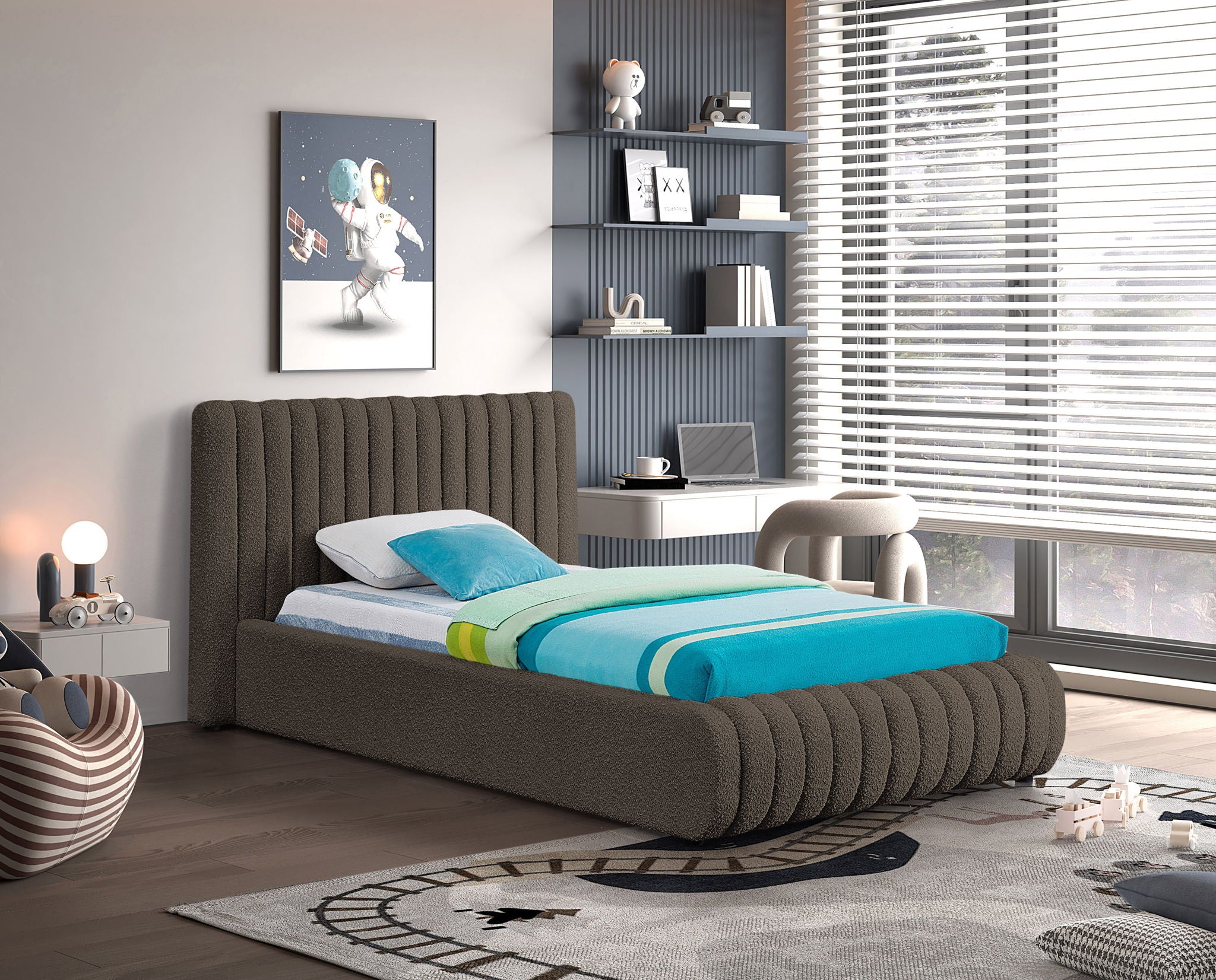 Nash - Bed