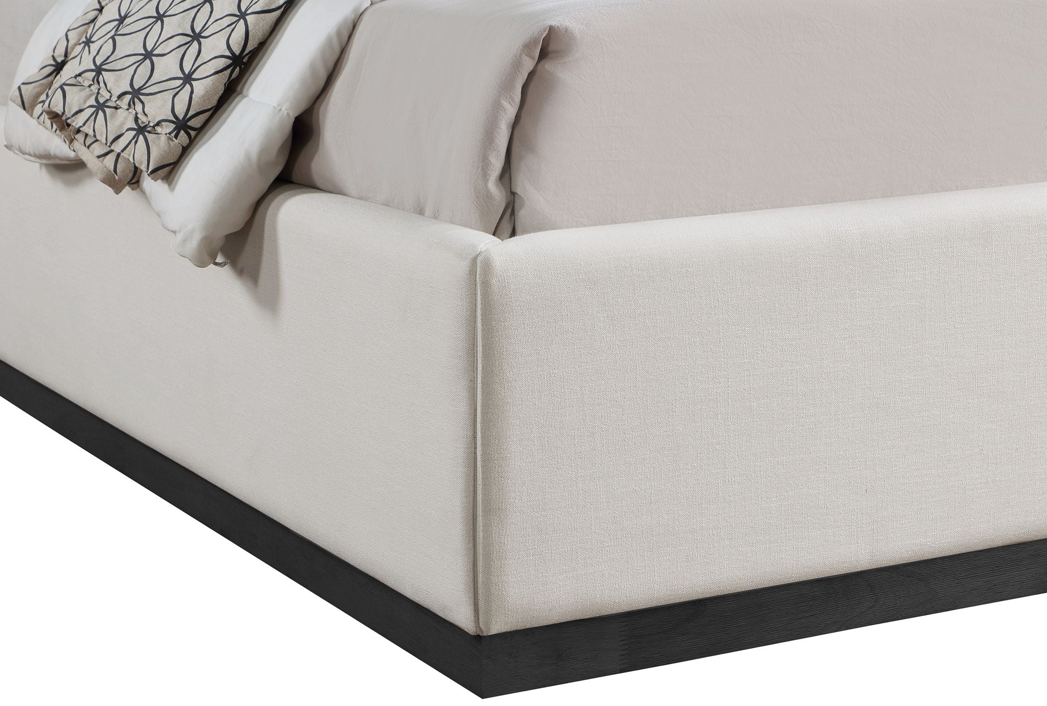 Flynn - Bed