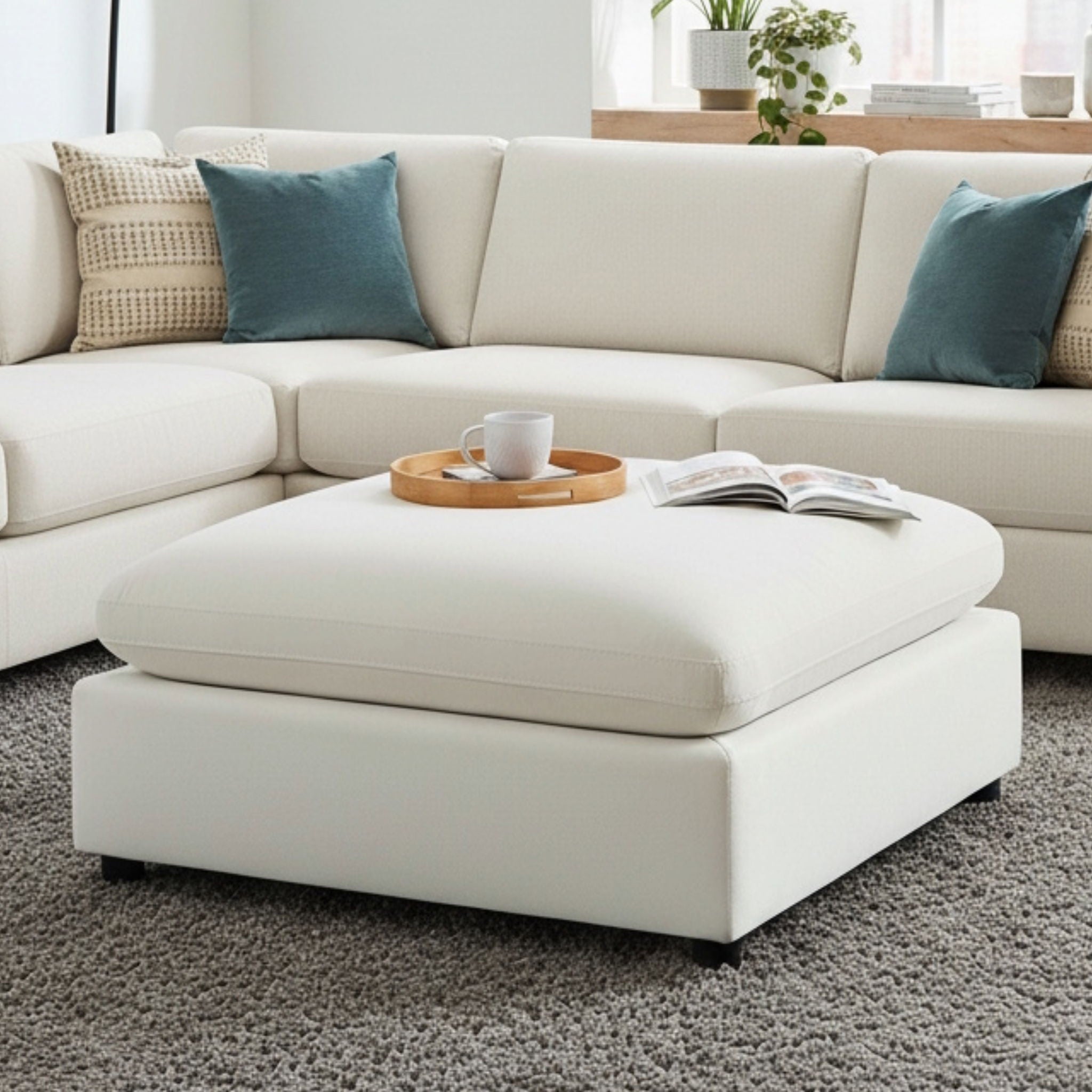 Caylie - Ottoman