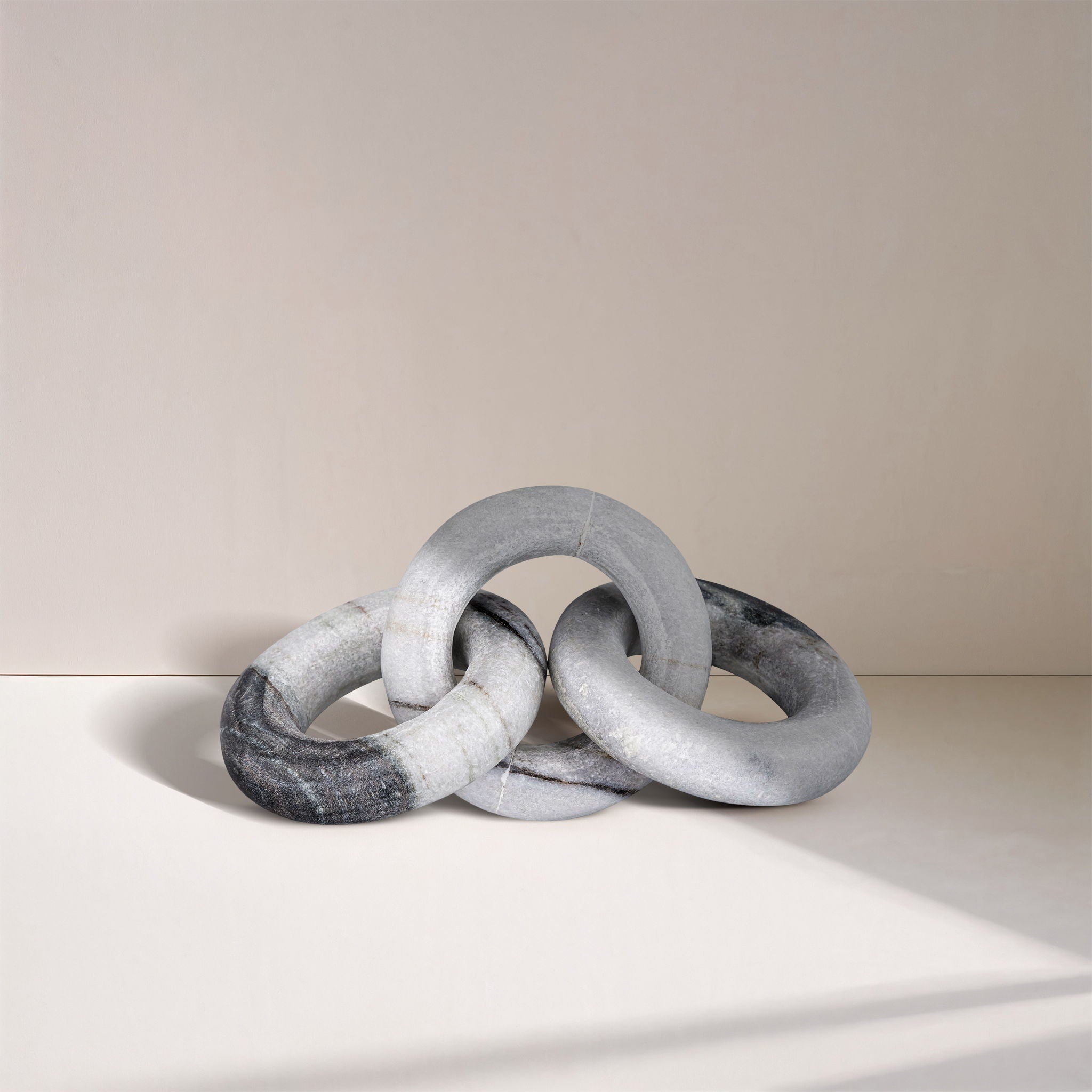 Rings - Marble Decorative Chain Links