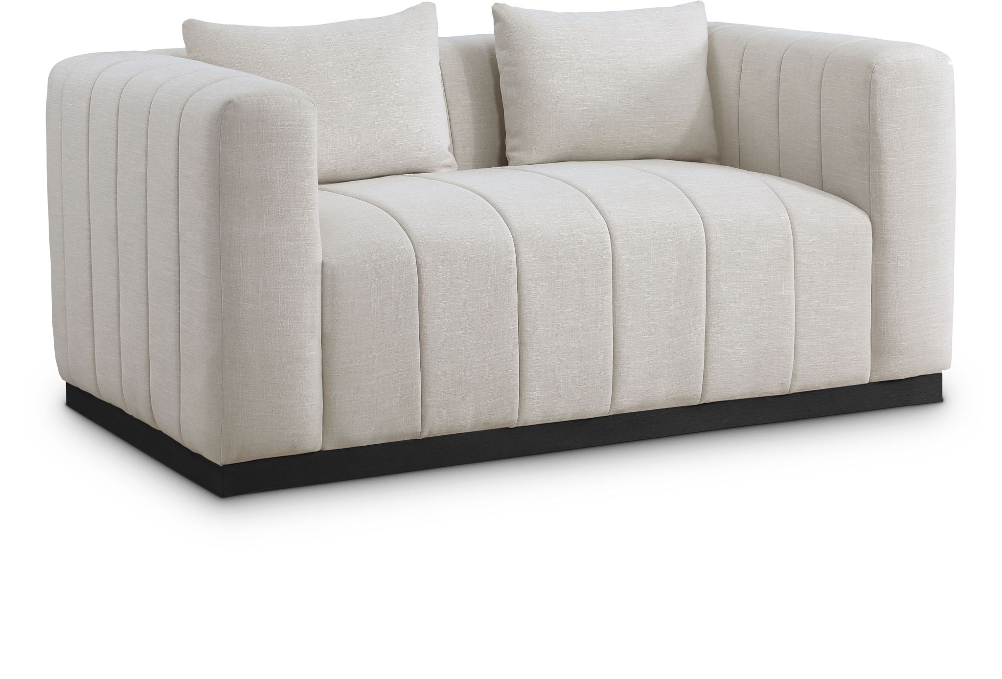 Lucia - Loveseat