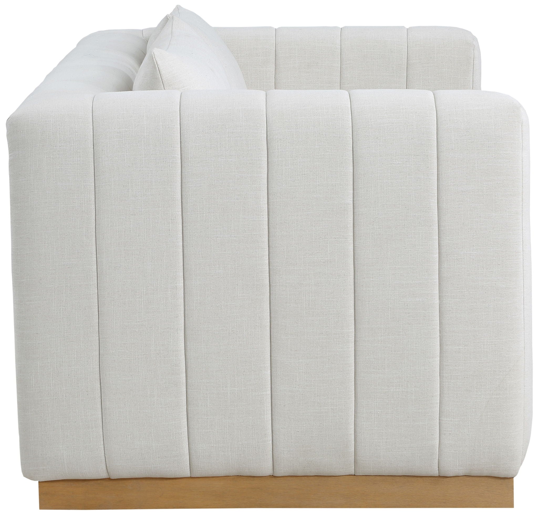 Lucia - Loveseat