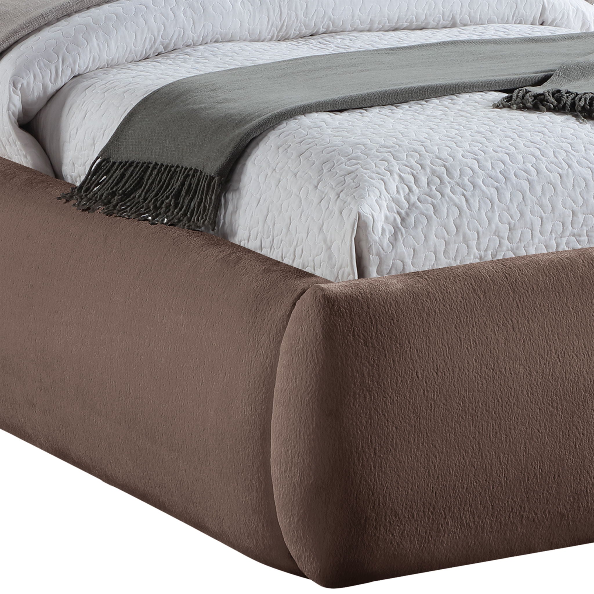 Sandro - Upholstered Bed