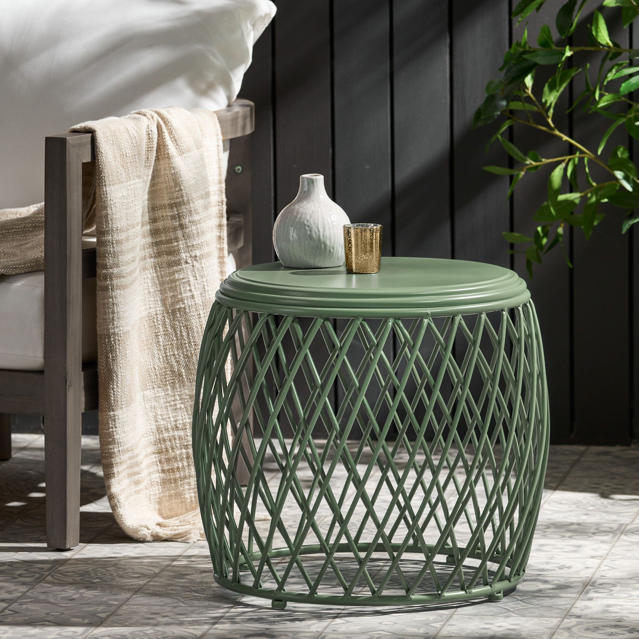 Alamera - Side Table