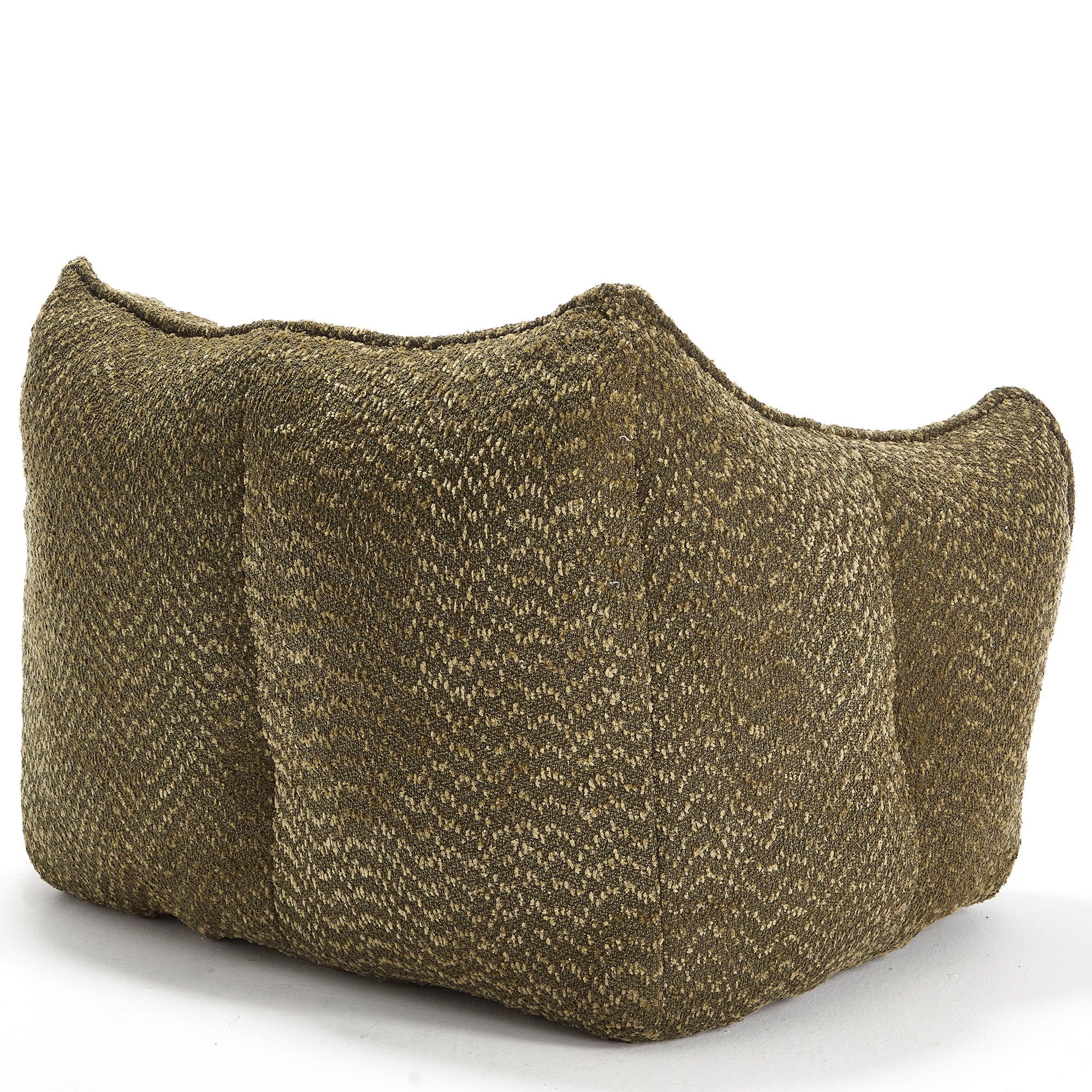 Comfortable Sofa Chairs With Highly Resilient Foam For Living Rooms And Bedrooms