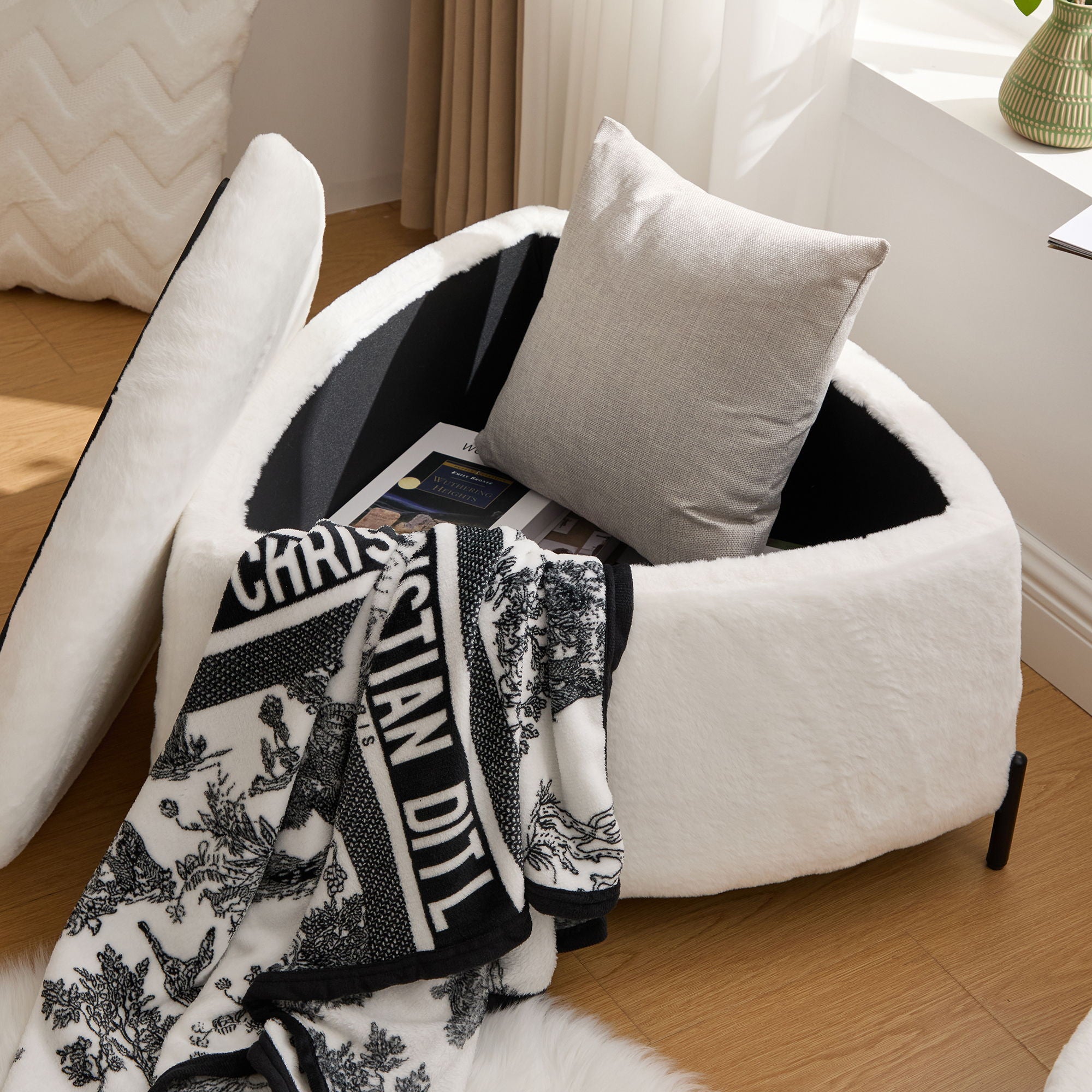 Upholstered Storage Ottoman Set With Reversible Lid