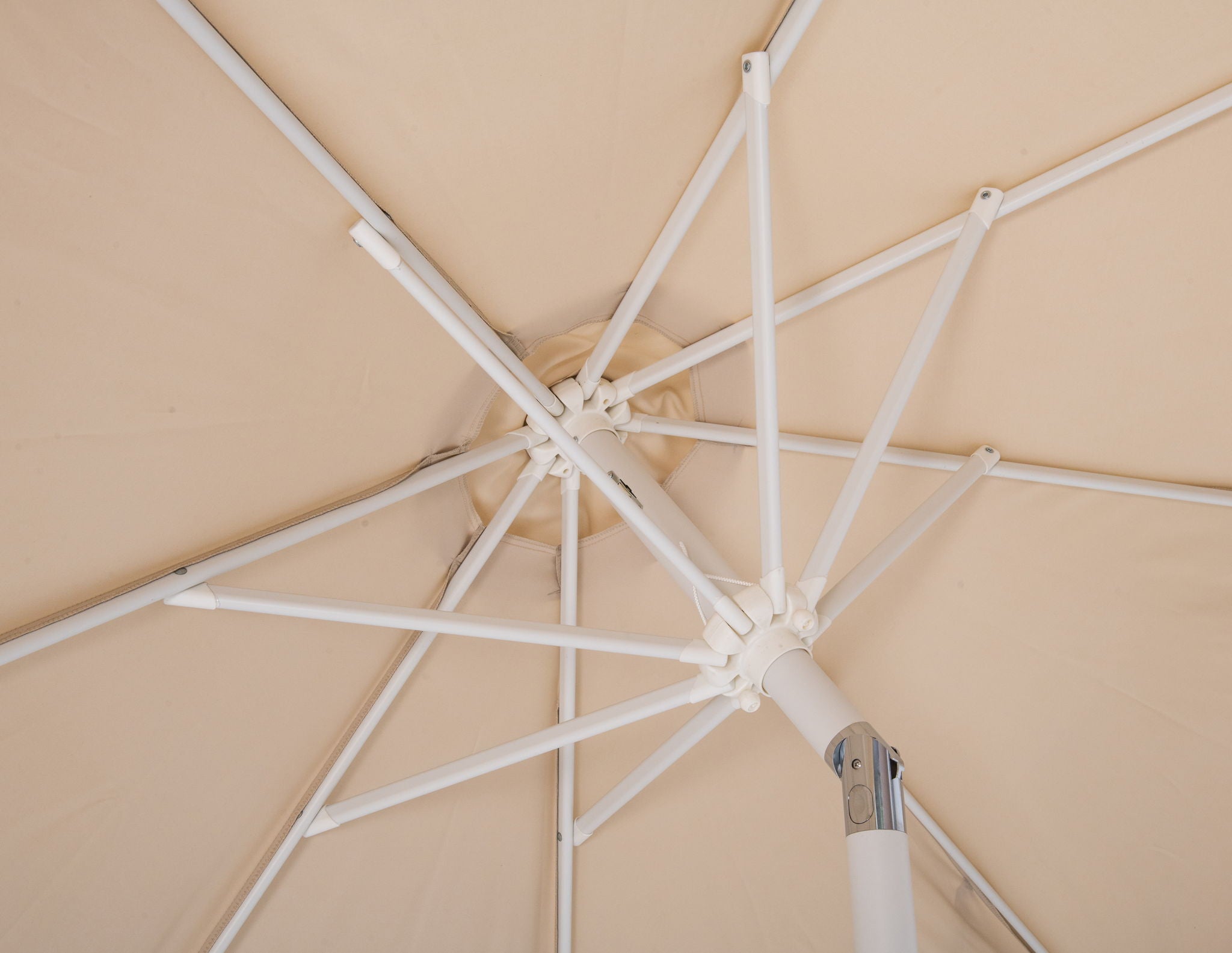 Amalfi - Aluminum Patio Umbrella - Black Base / White Pole
