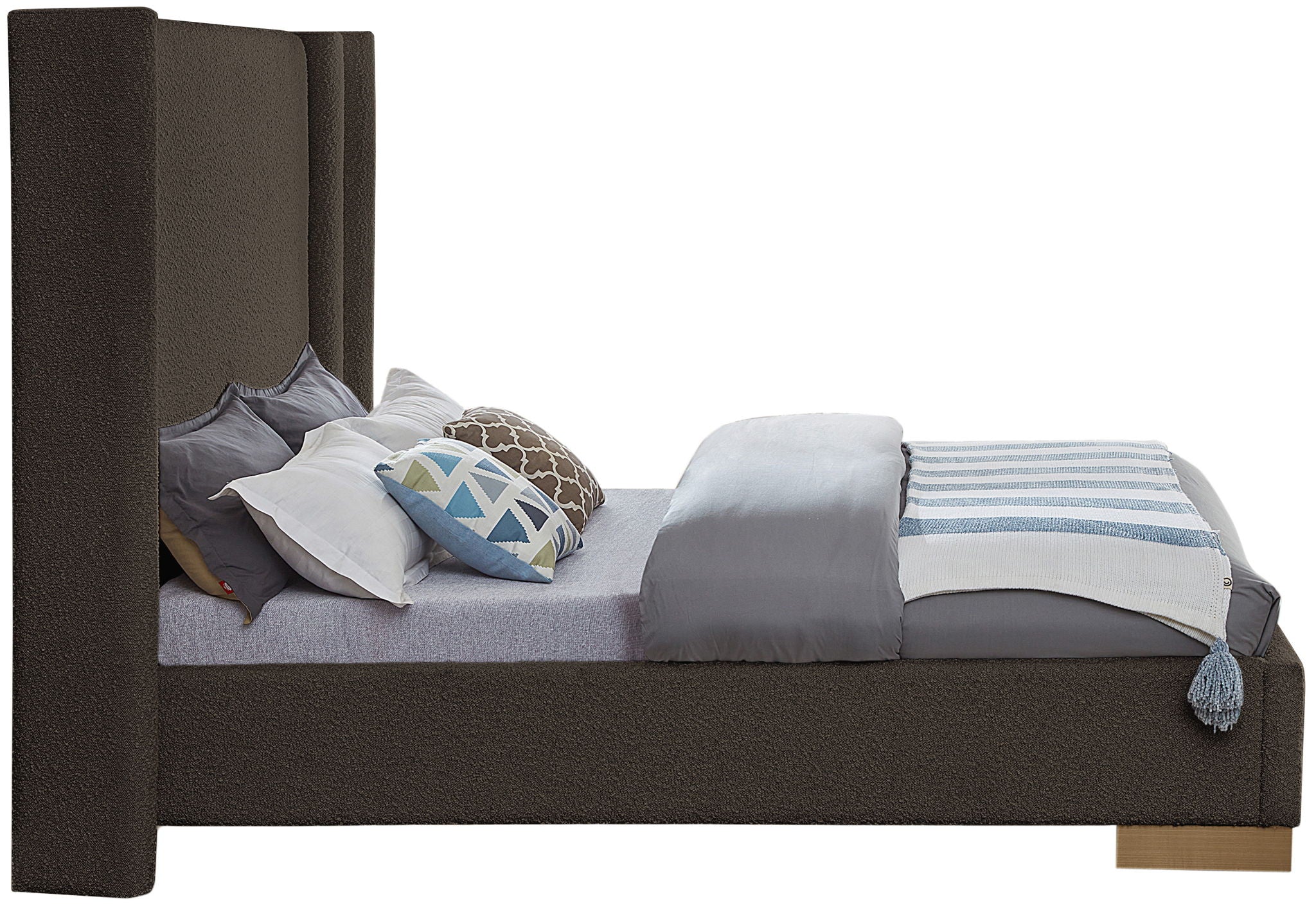 Halton - Bed