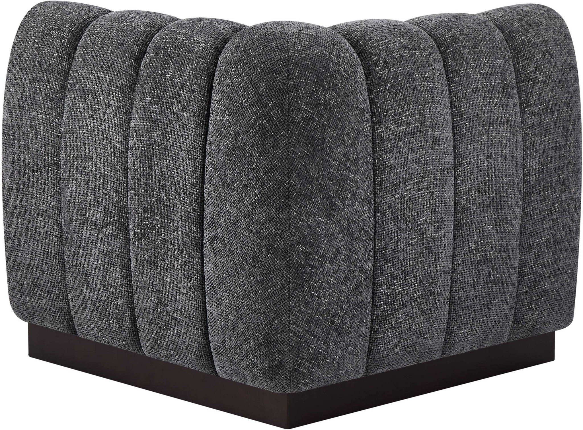 Quinn - Corner Chair