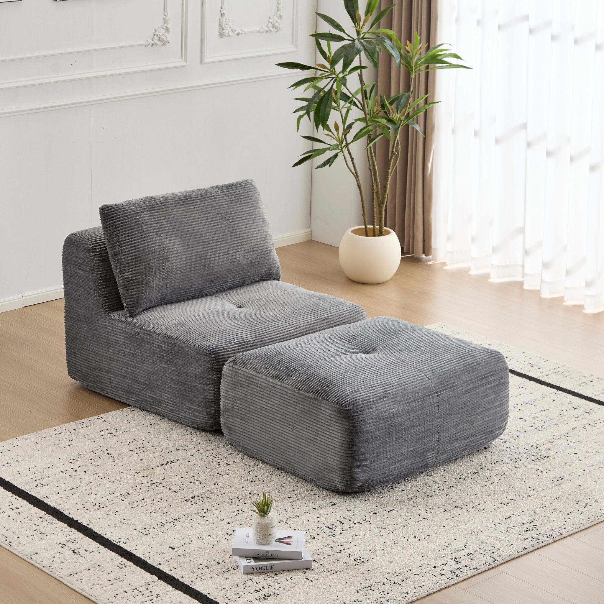 Single Chaise Longue With Movable Ottoman For Living Room