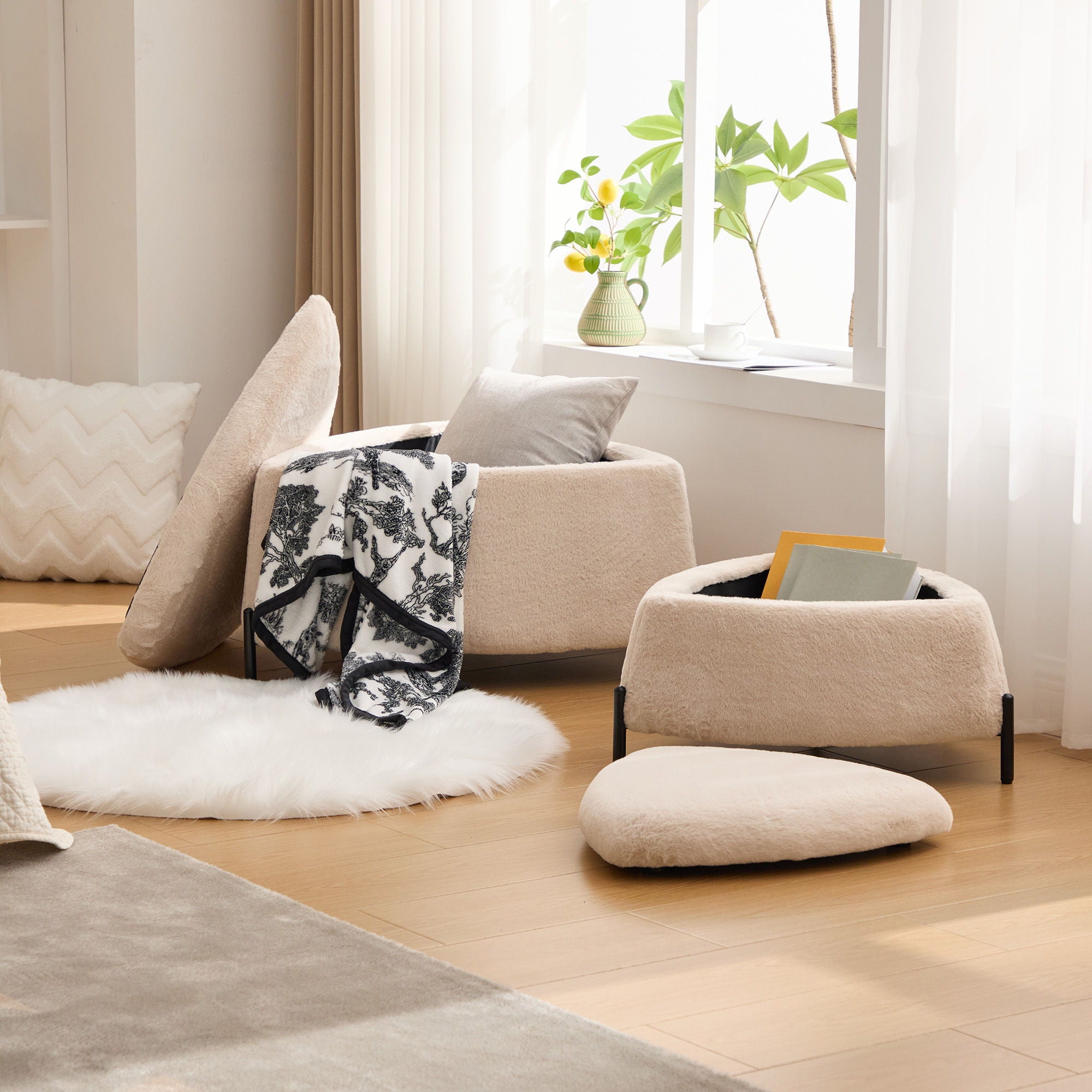 Upholstered Storage Ottoman Set With Reversible Lid