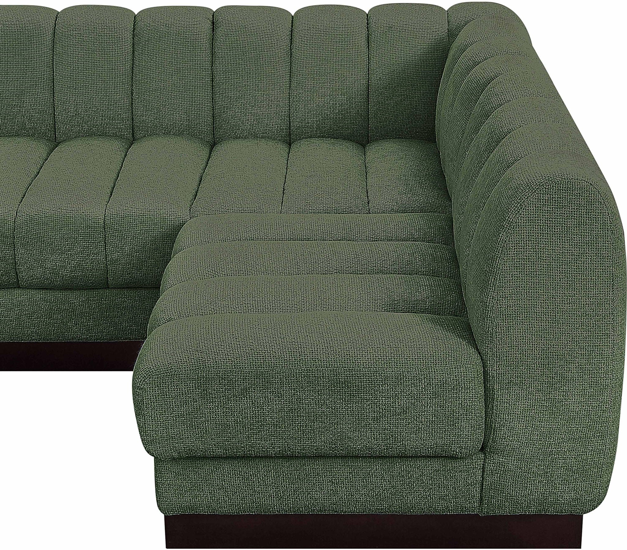 Quinn - 8 Piece Modular Sectional