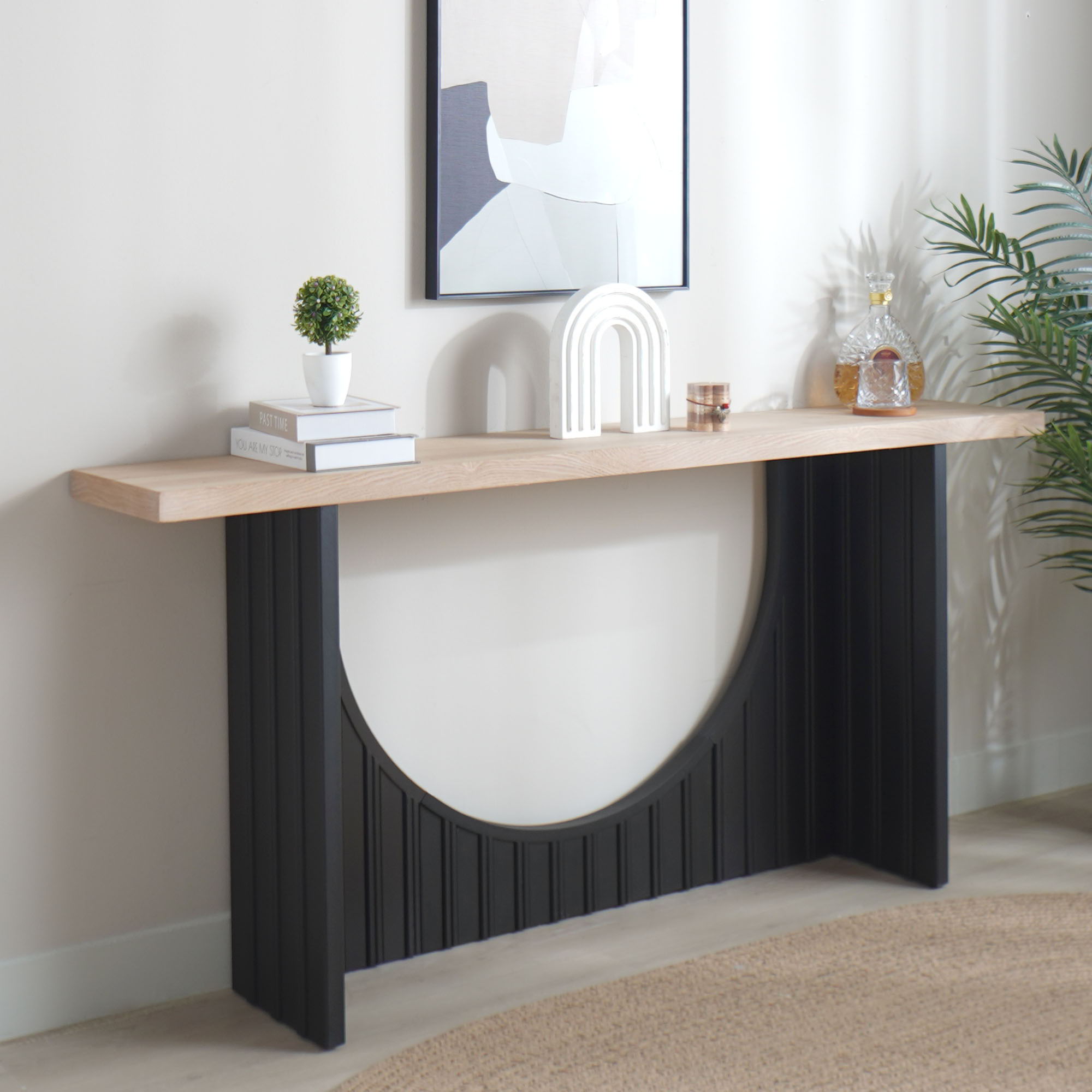 Arch Fluted Table