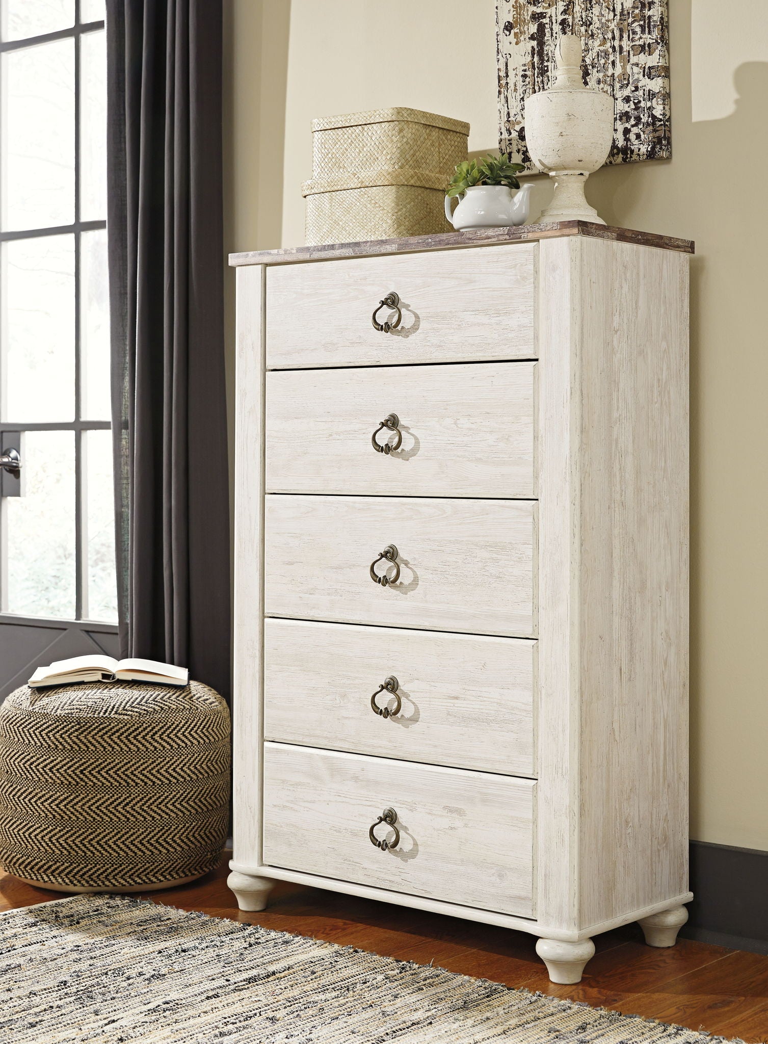 Willowton - Five Drawer Chest - Brown / Beige / White
