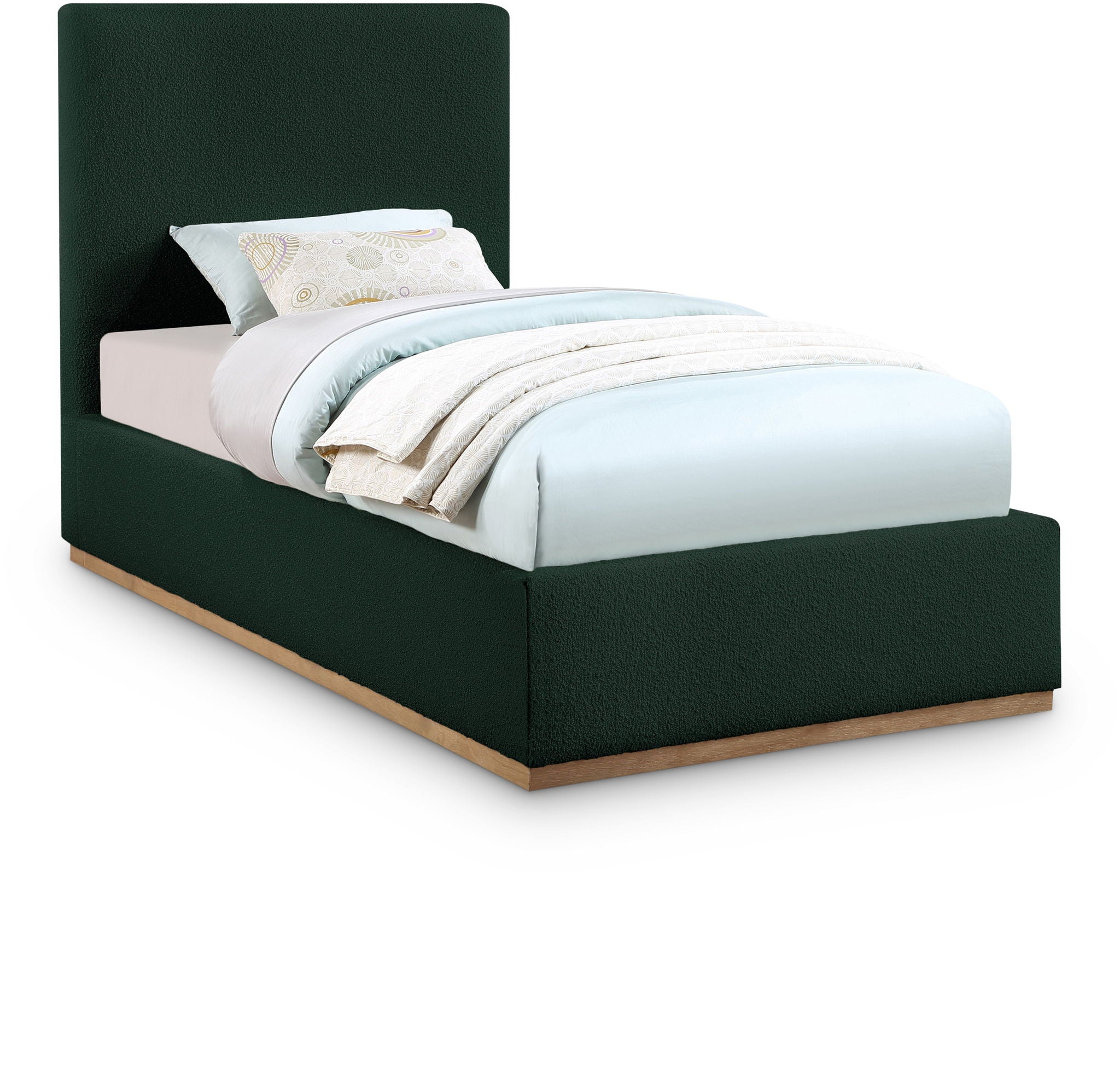 Monaco - Bed