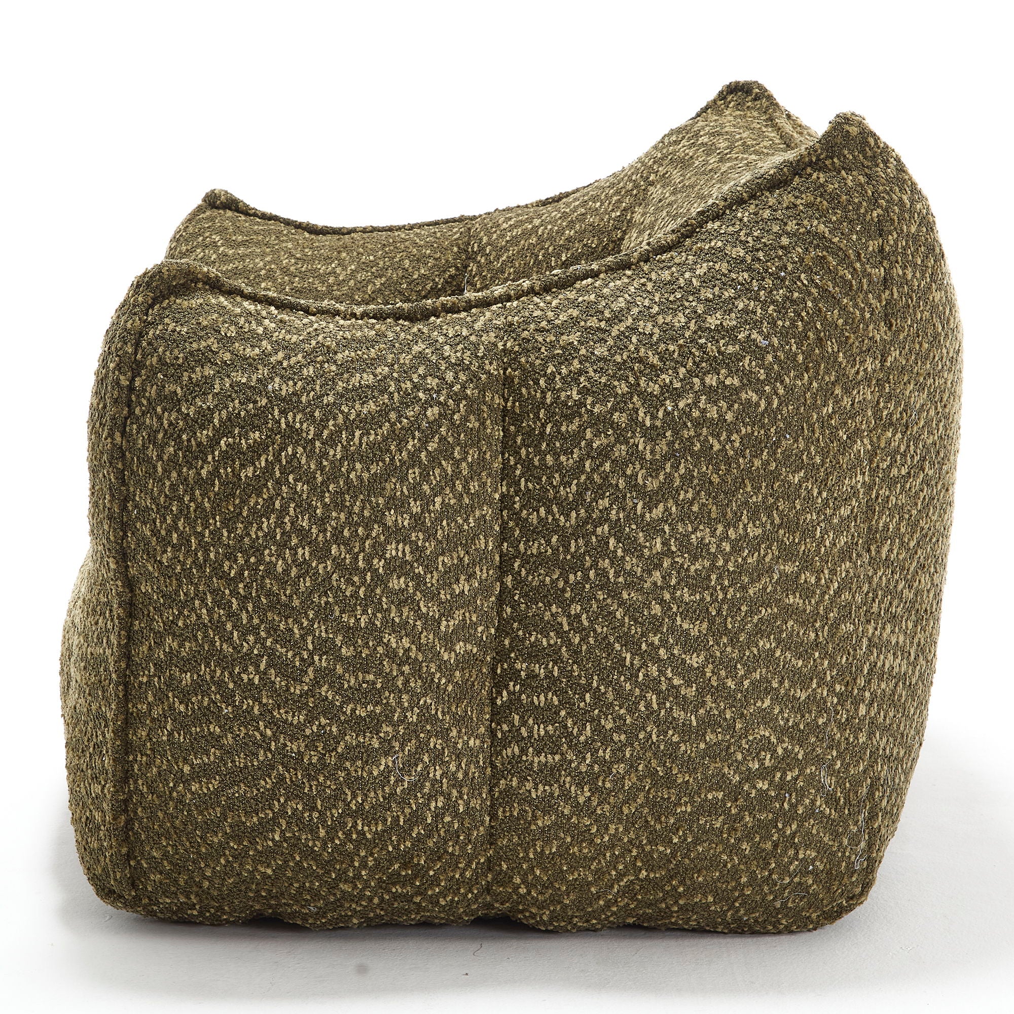 Comfortable Sofa Chairs With Highly Resilient Foam For Living Rooms And Bedrooms
