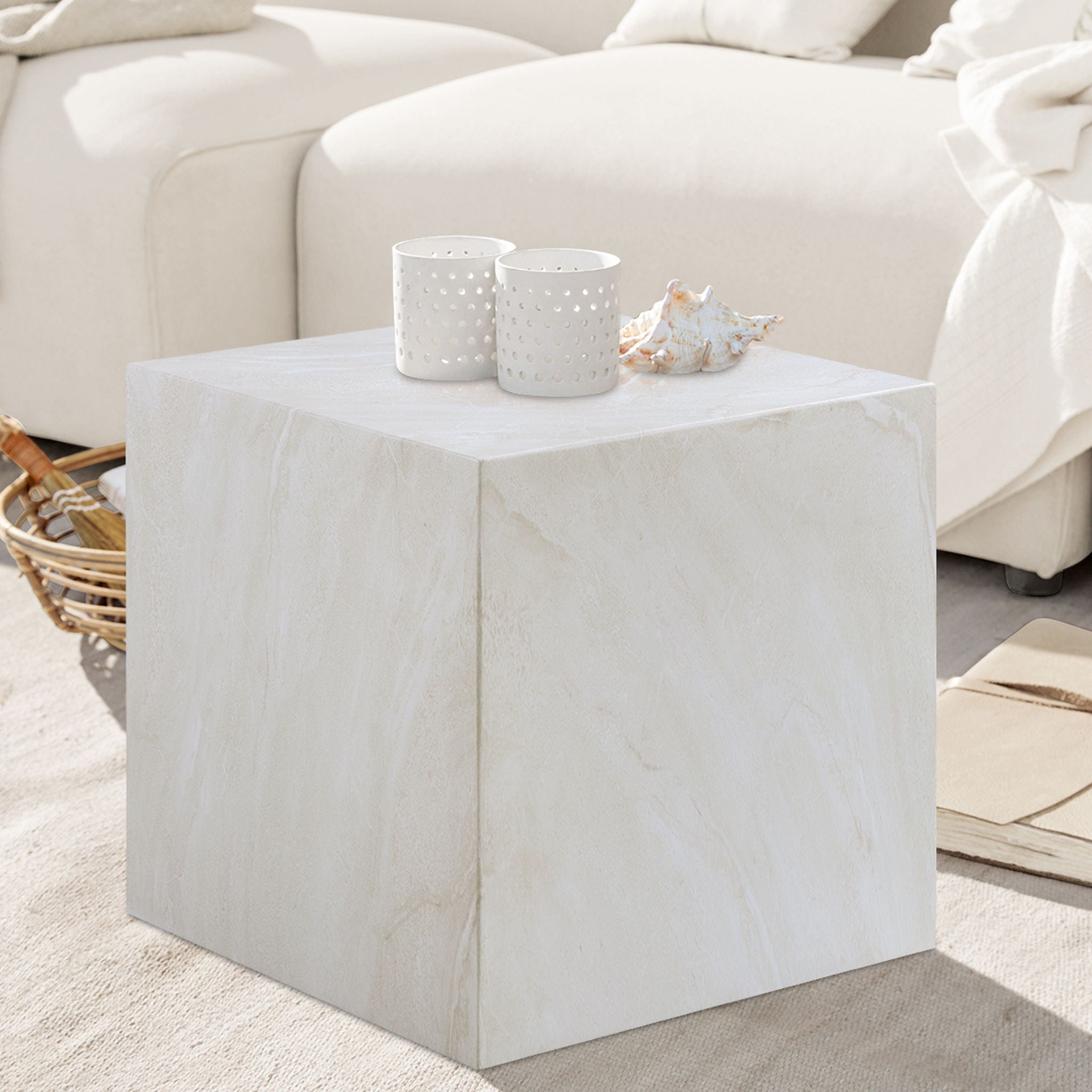 Piazza - Table