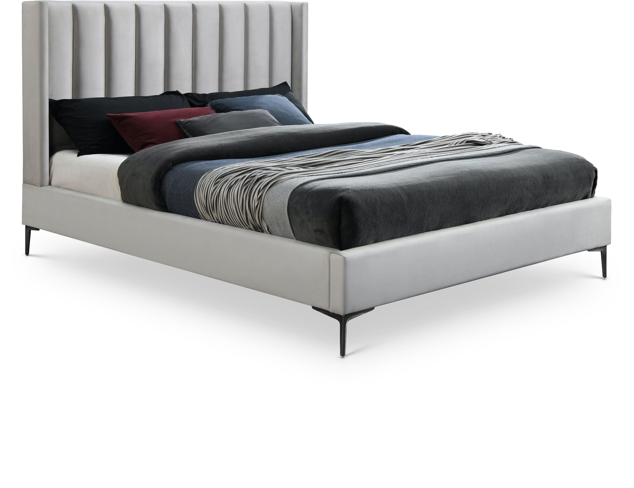 Nadia - Bed