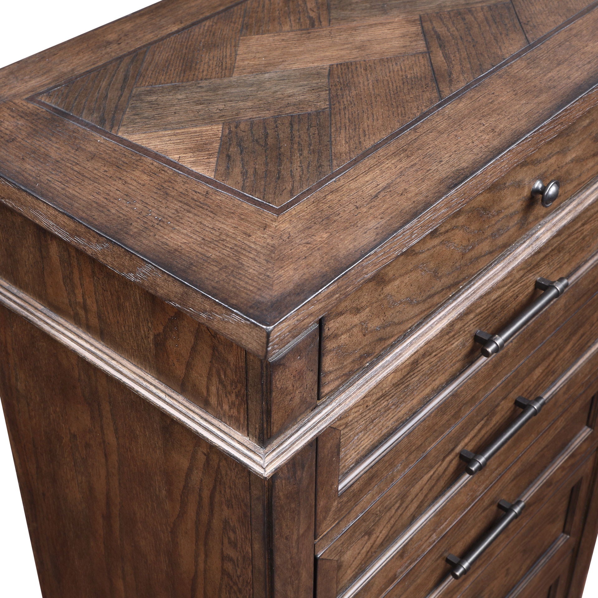 Mar Vista - Chest - Walnut