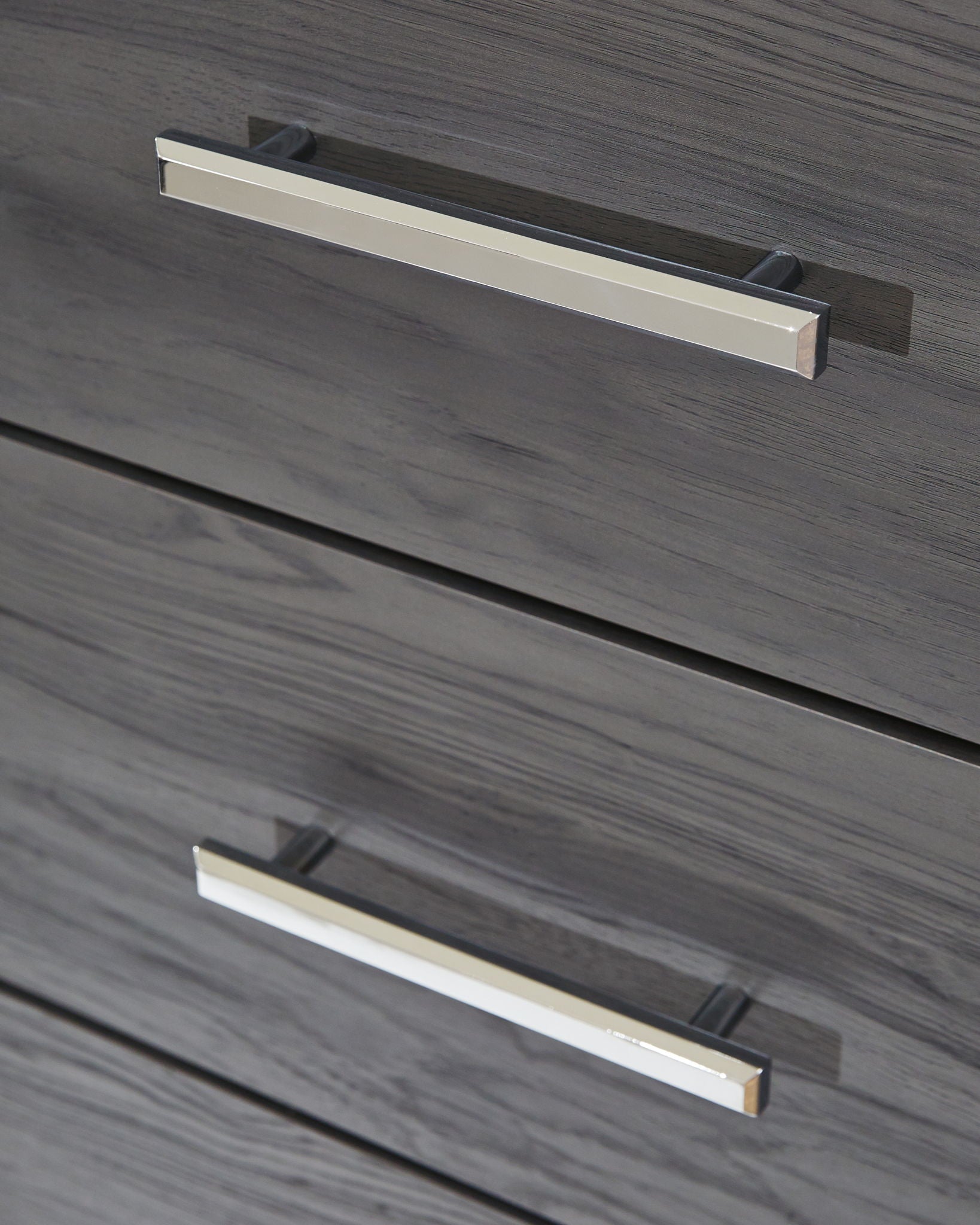 Lodanna - Dresser