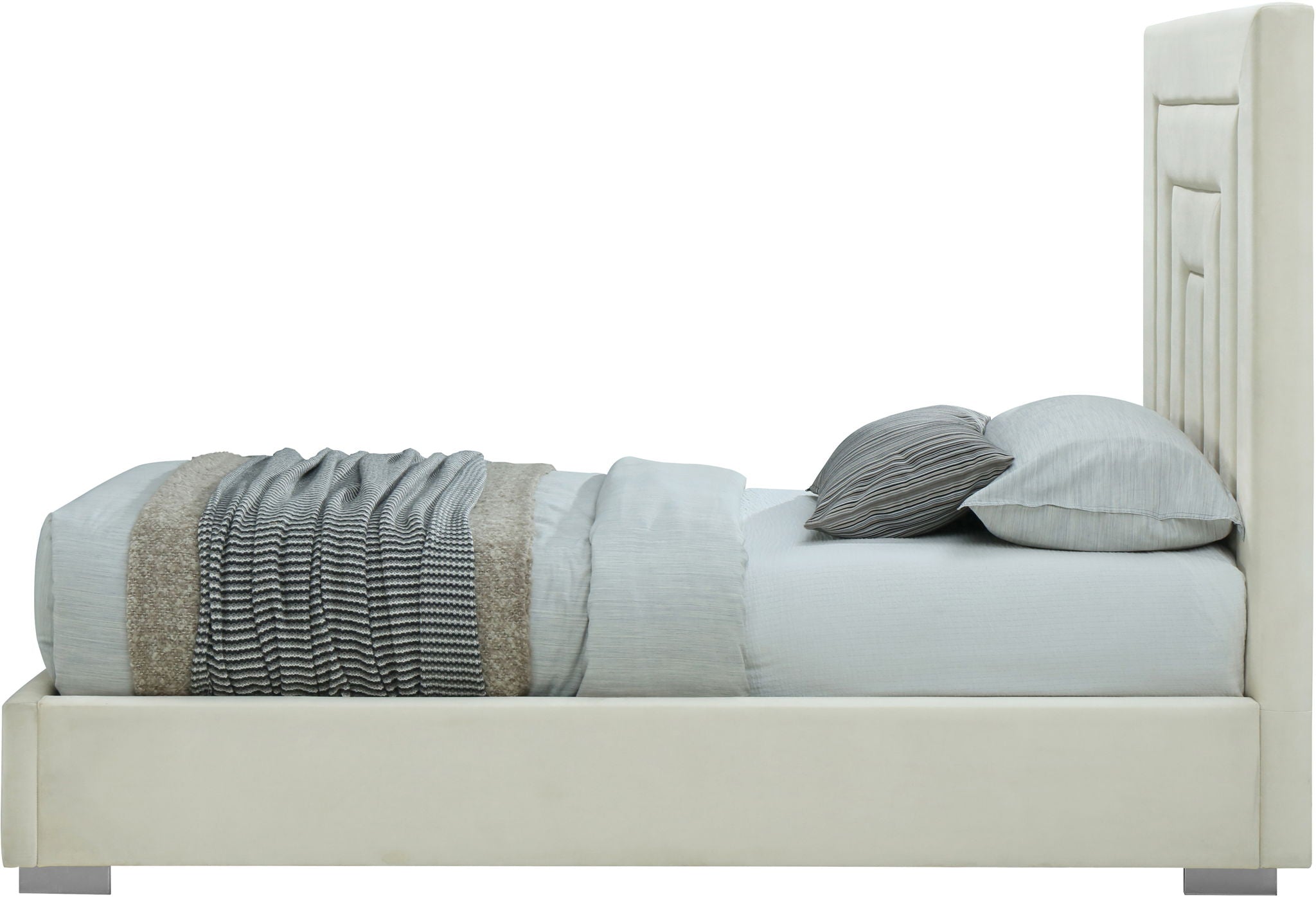 Nora - Bed