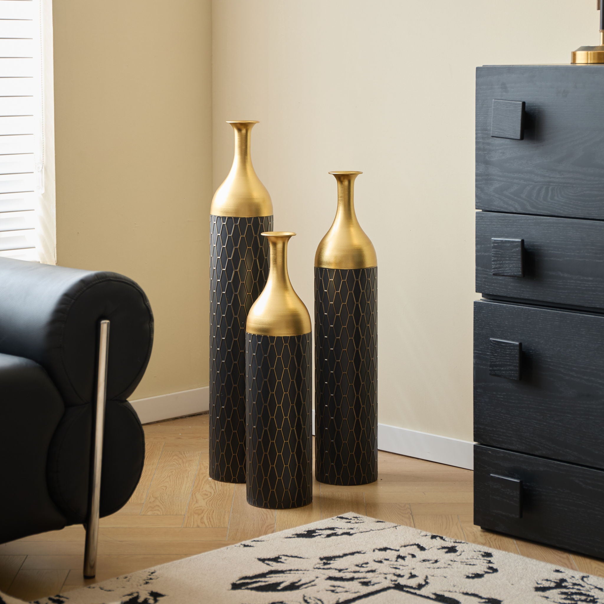 Elegant Floor Vase Set Metal Decorative Vases 3 Piece Set For Floral Display, Wedding & Gift Decor - Gold / Black