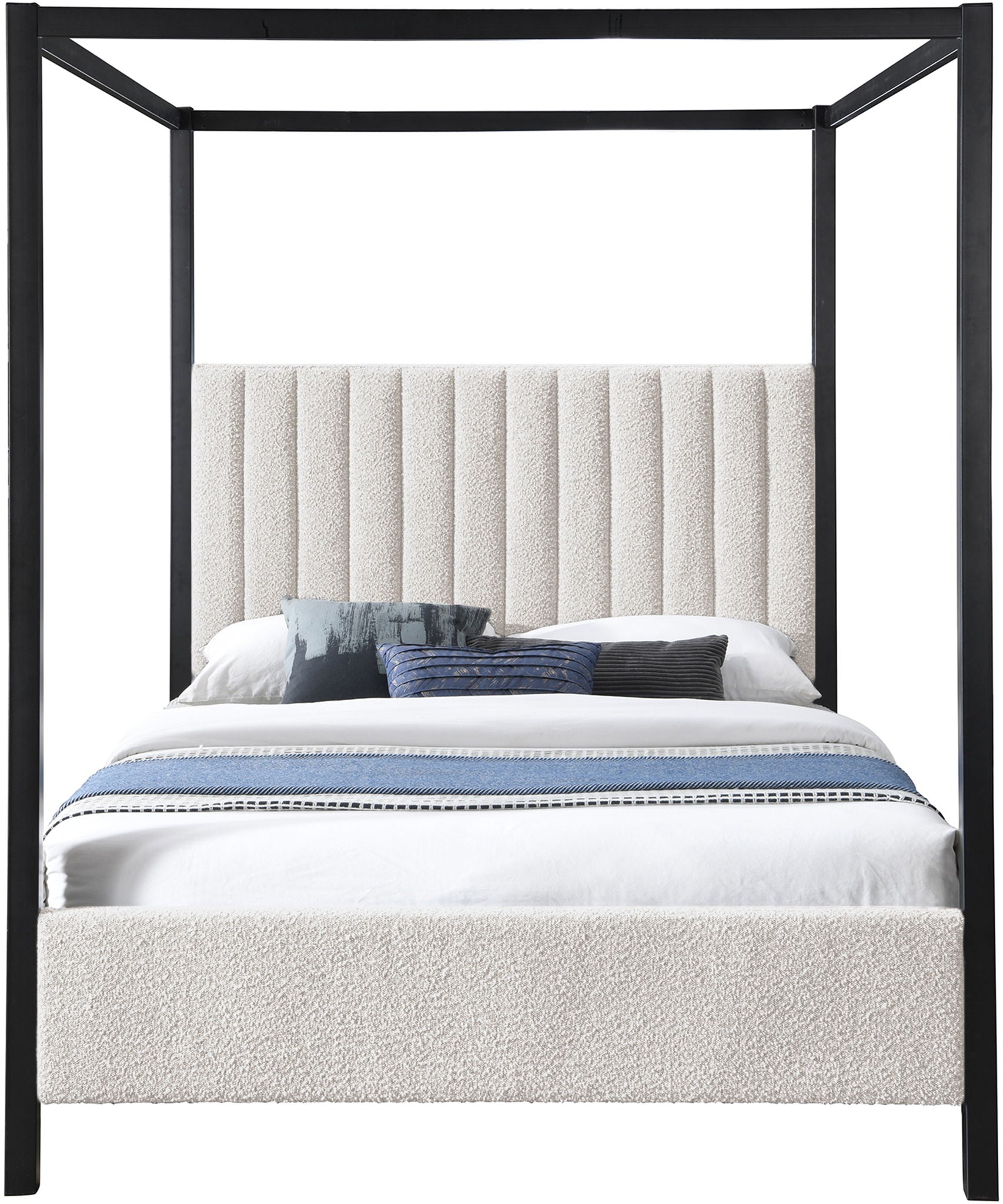 Kelly - Bed