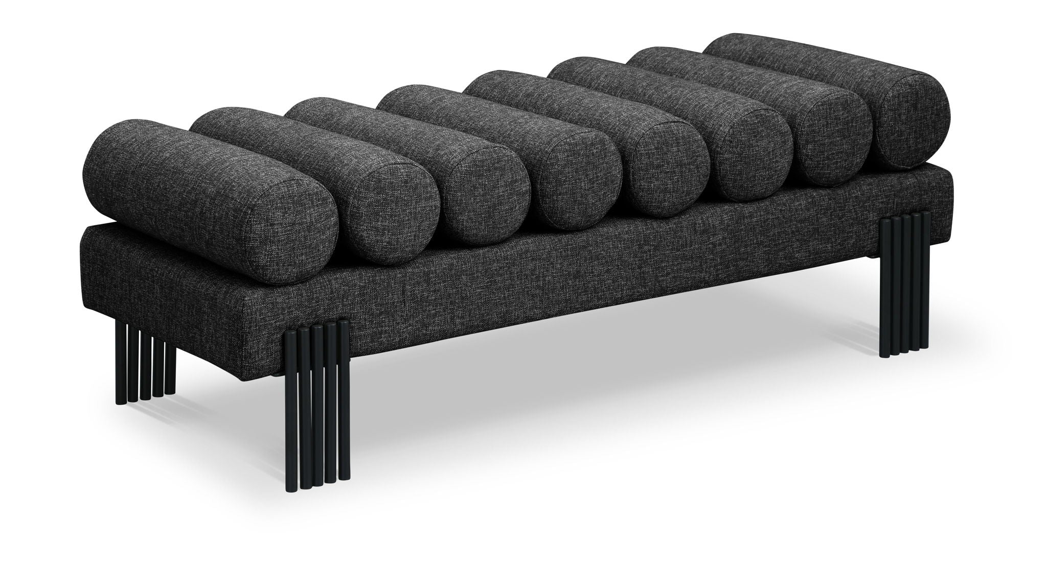 Akeela - Bench