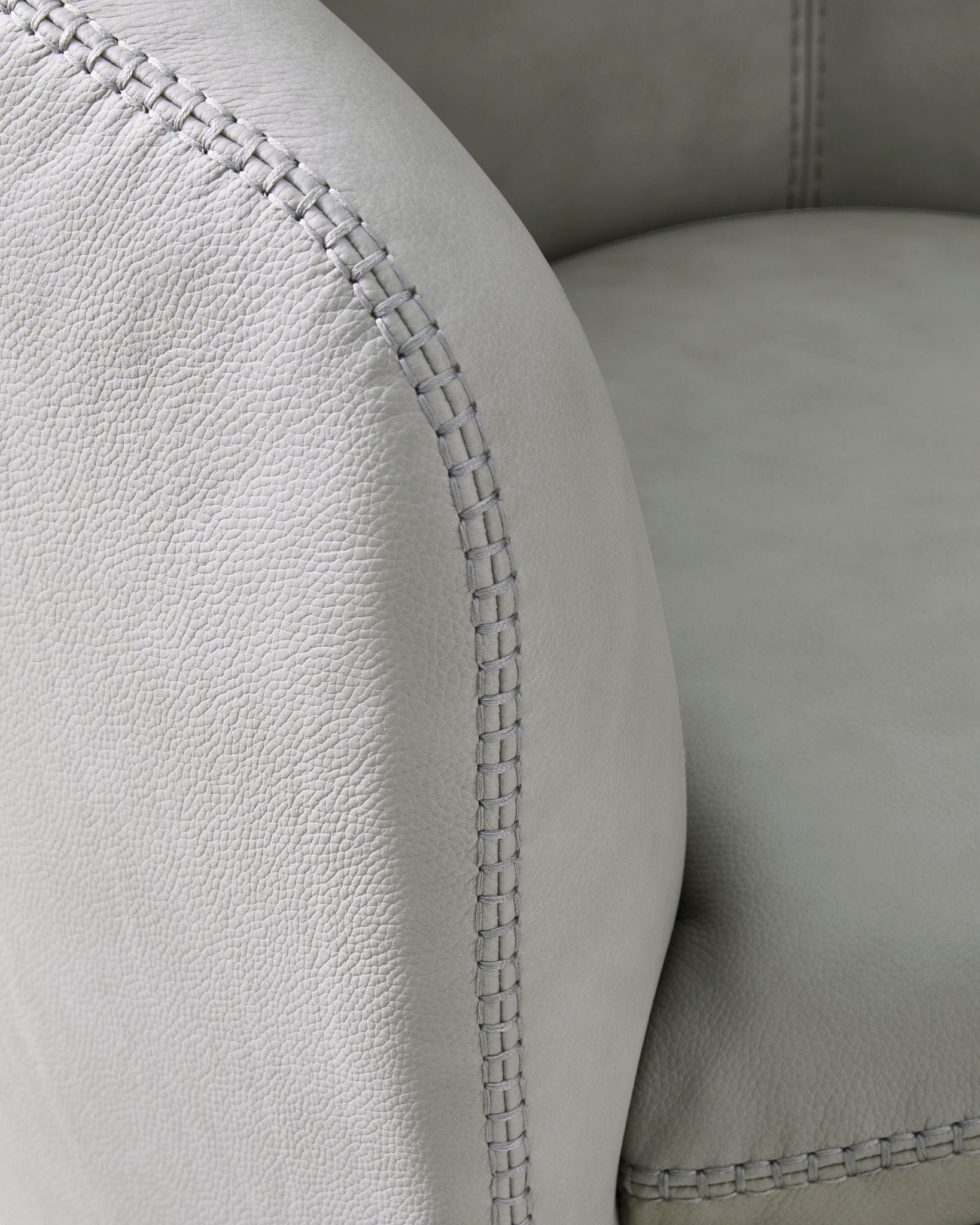 Kierreys - Swivel Chair