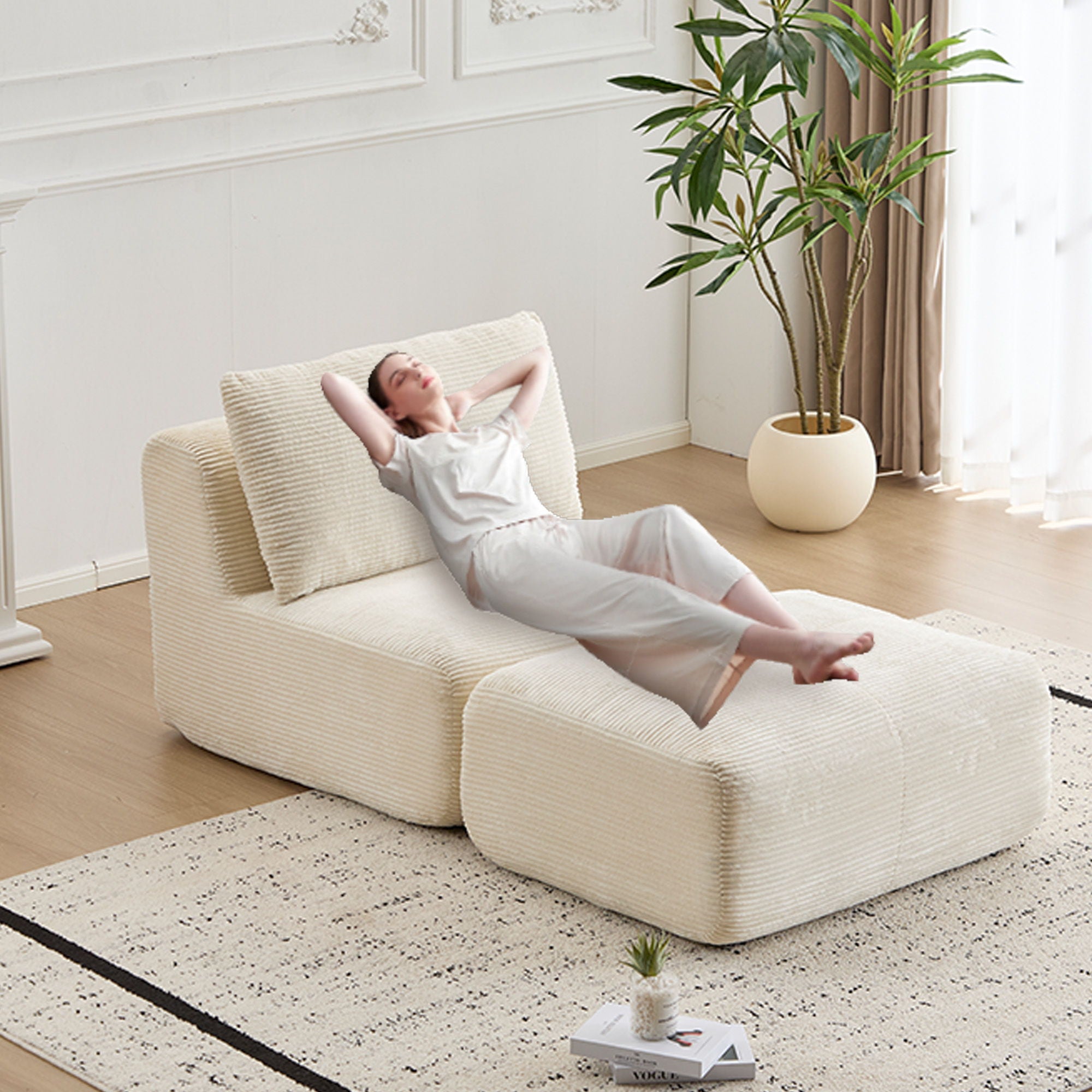 Single Chaise Longue With Movable Ottoman For Living Room