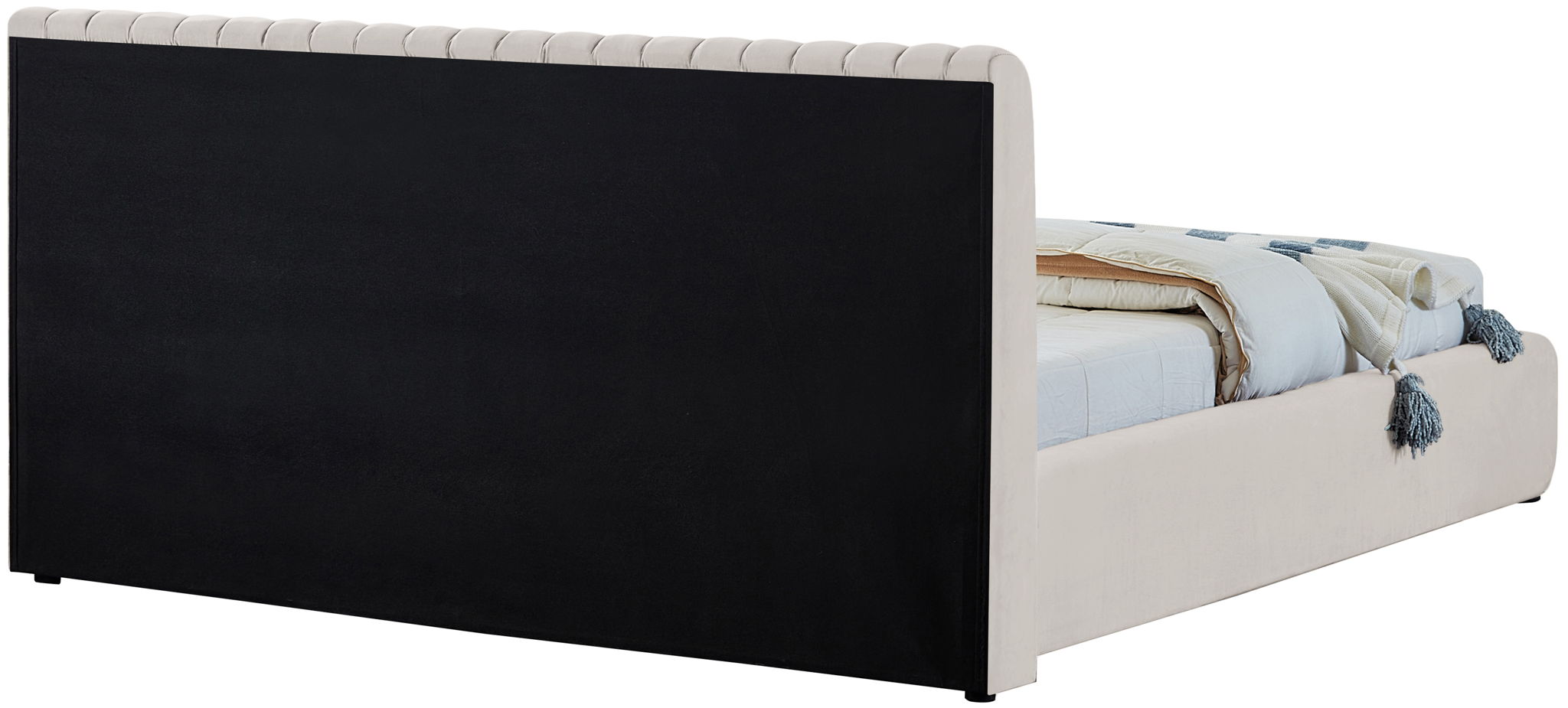 Nico - Bed