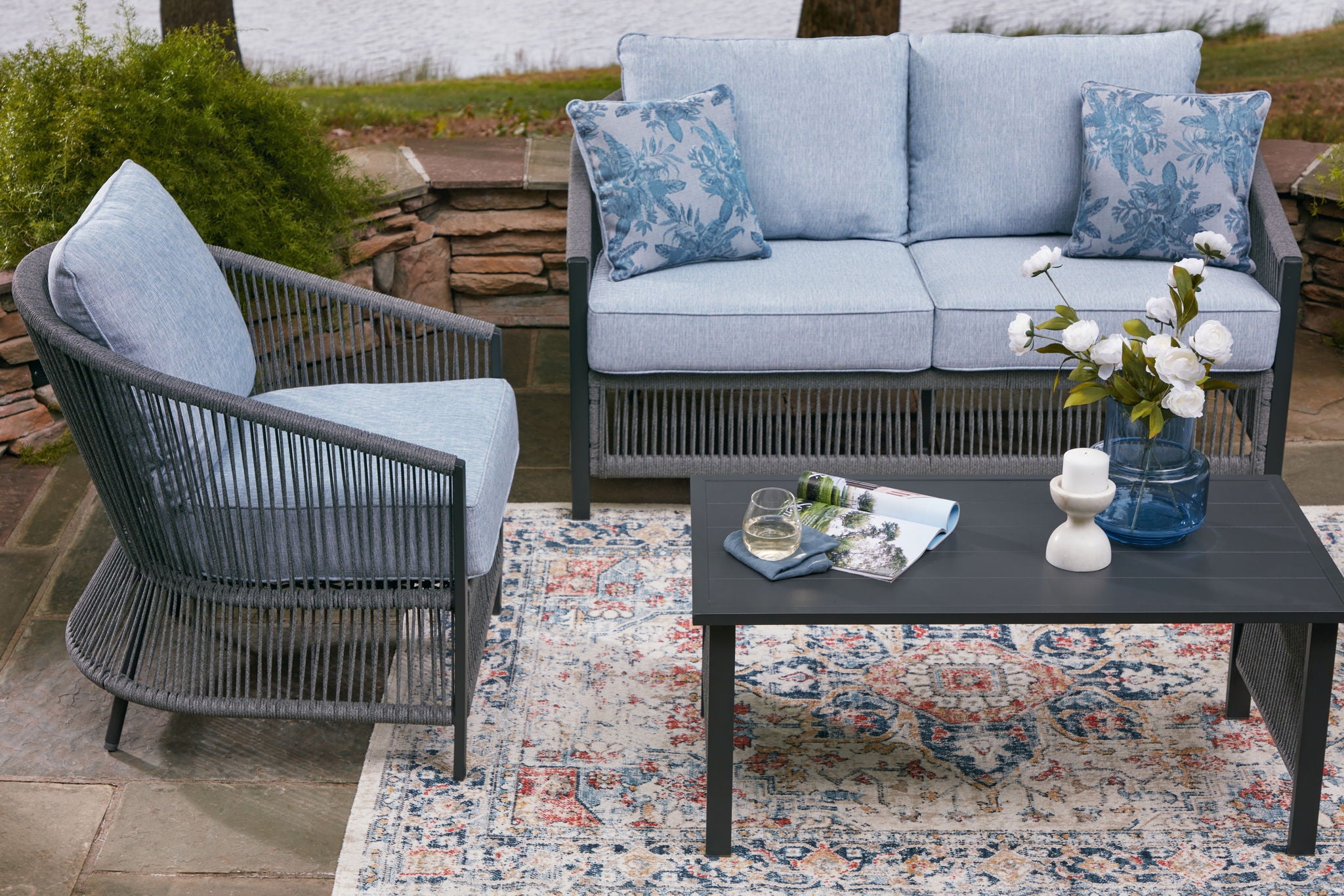 Bridges Beach - Loveseat, Lounge Chairs, Table Set (Set of 4) - Gray