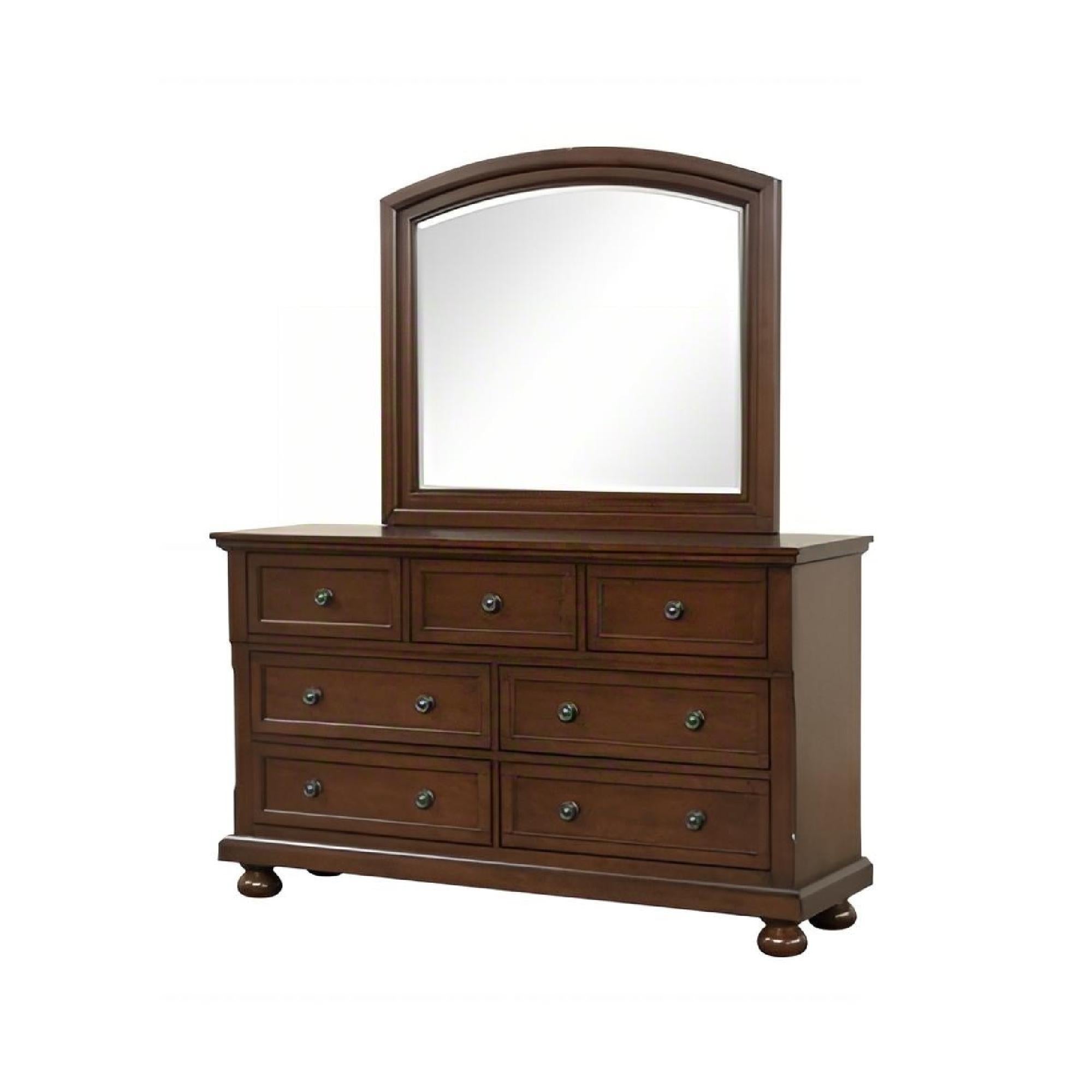 Meade - Dresser