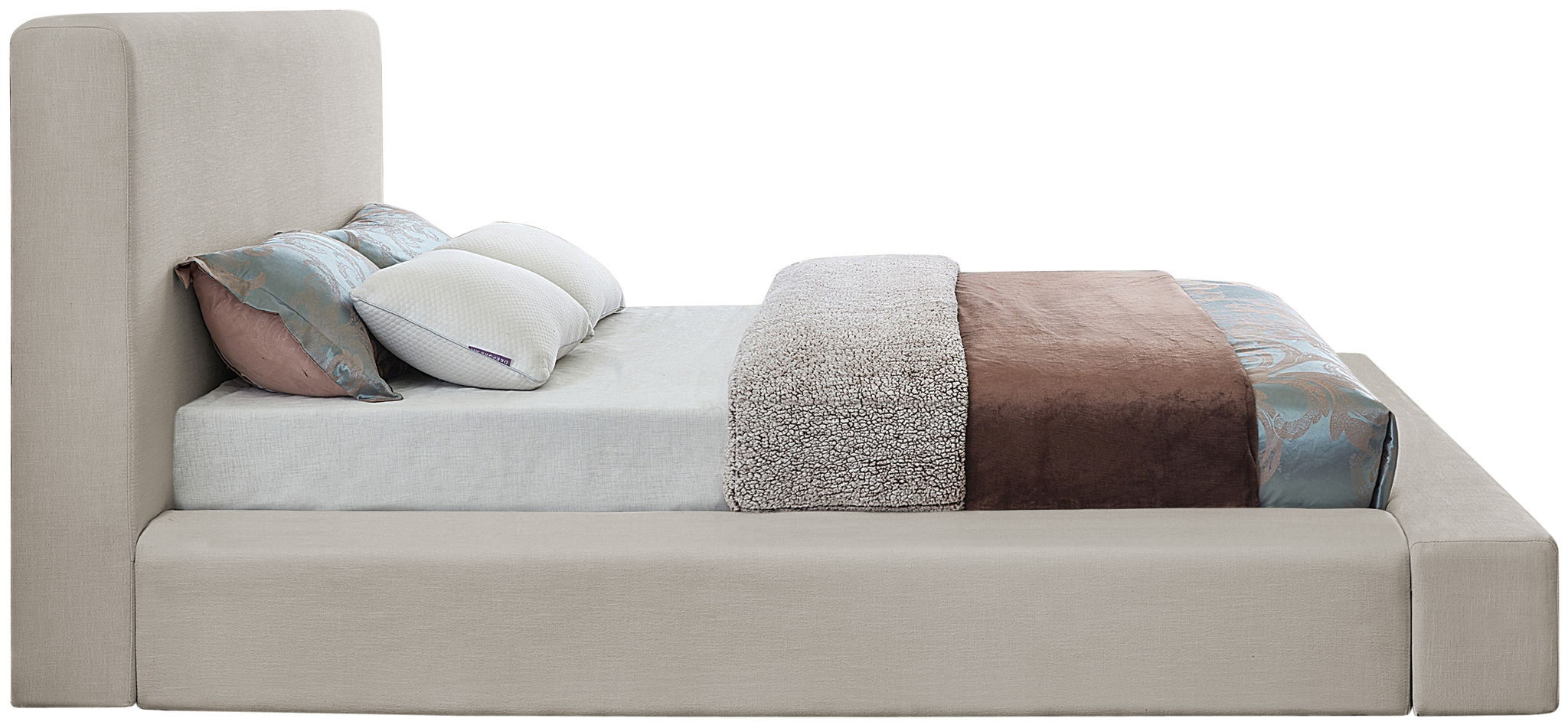 Devin - Bed