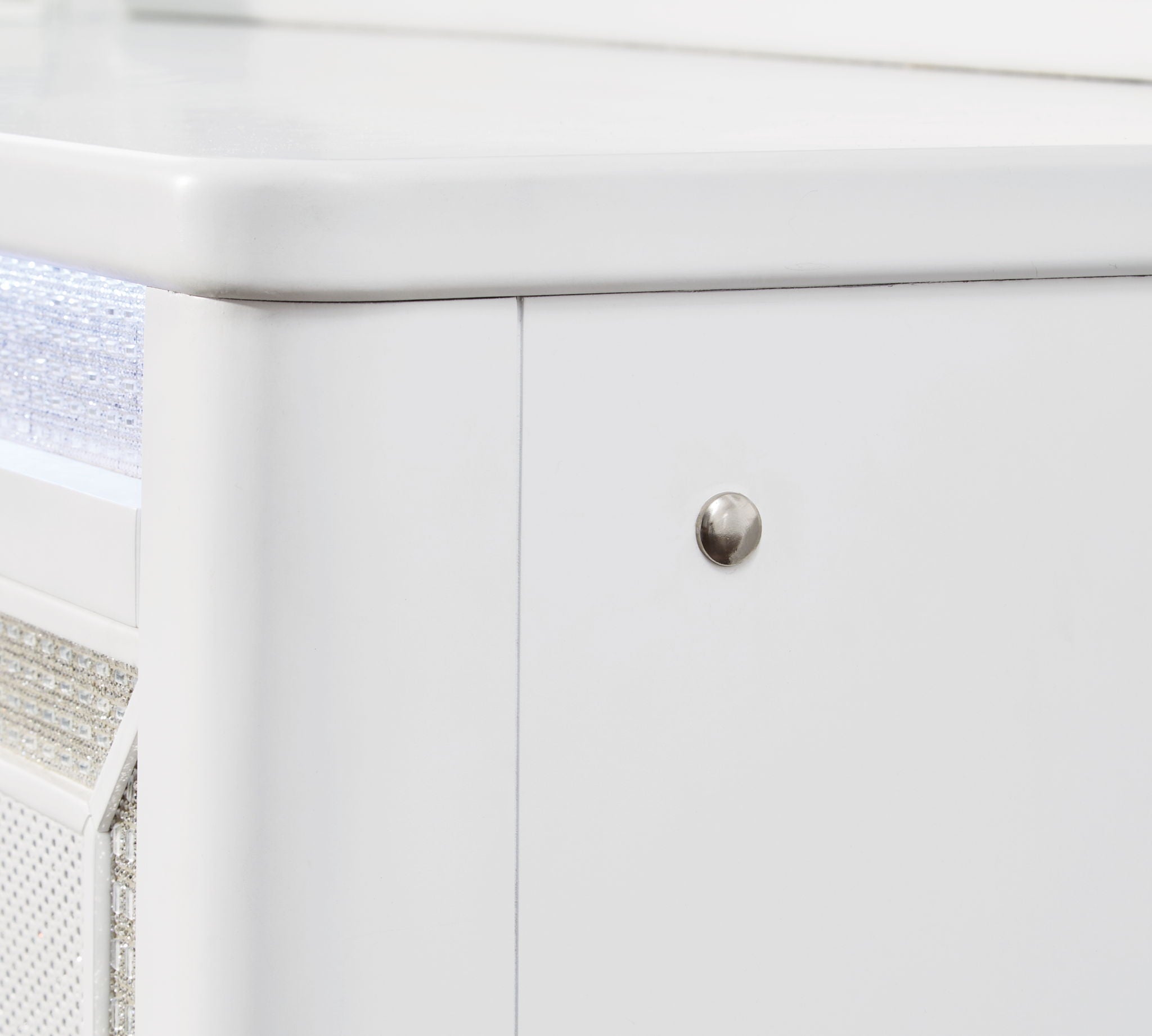 Chalanna - Dresser - White