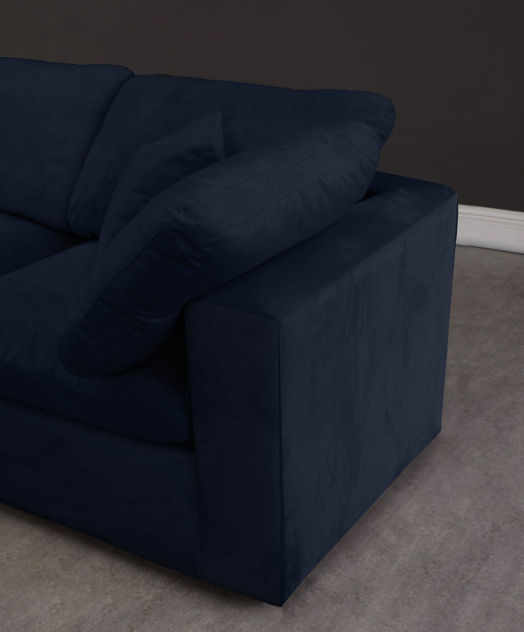 Cozy - 5 Piece Modular Sectional With Chaise