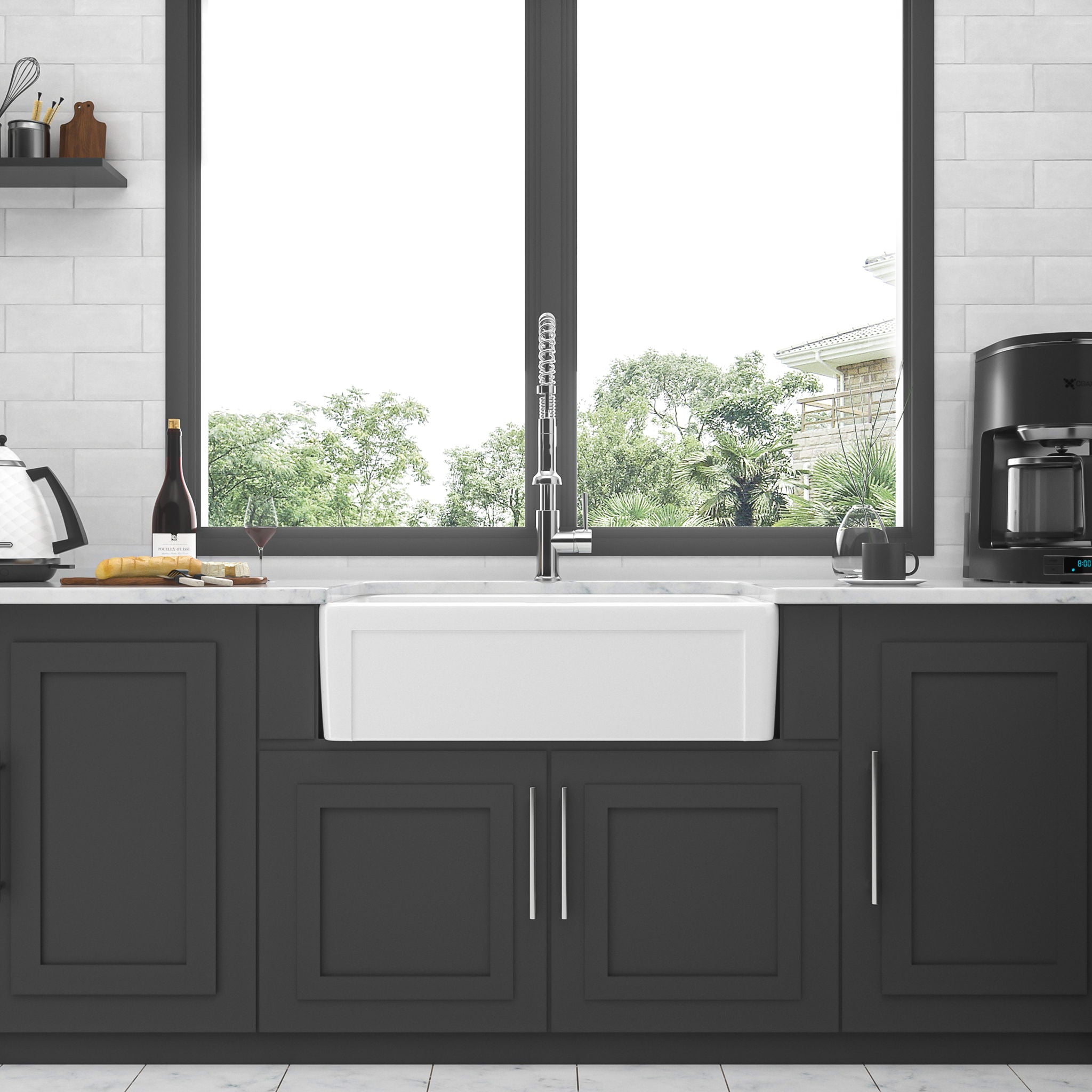 Apron Front Reversible Single Bowl Kitchen Sink & Grid And Strainer