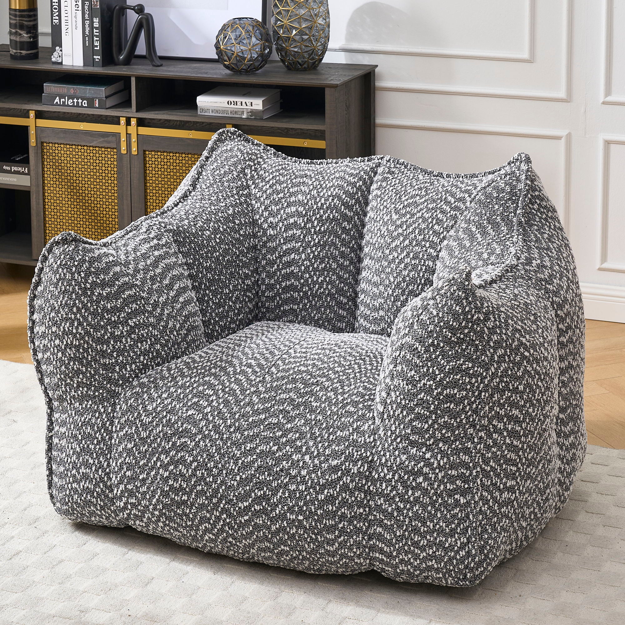Comfortable Sofa Chairs With Highly Resilient Foam For Living Rooms And Bedrooms