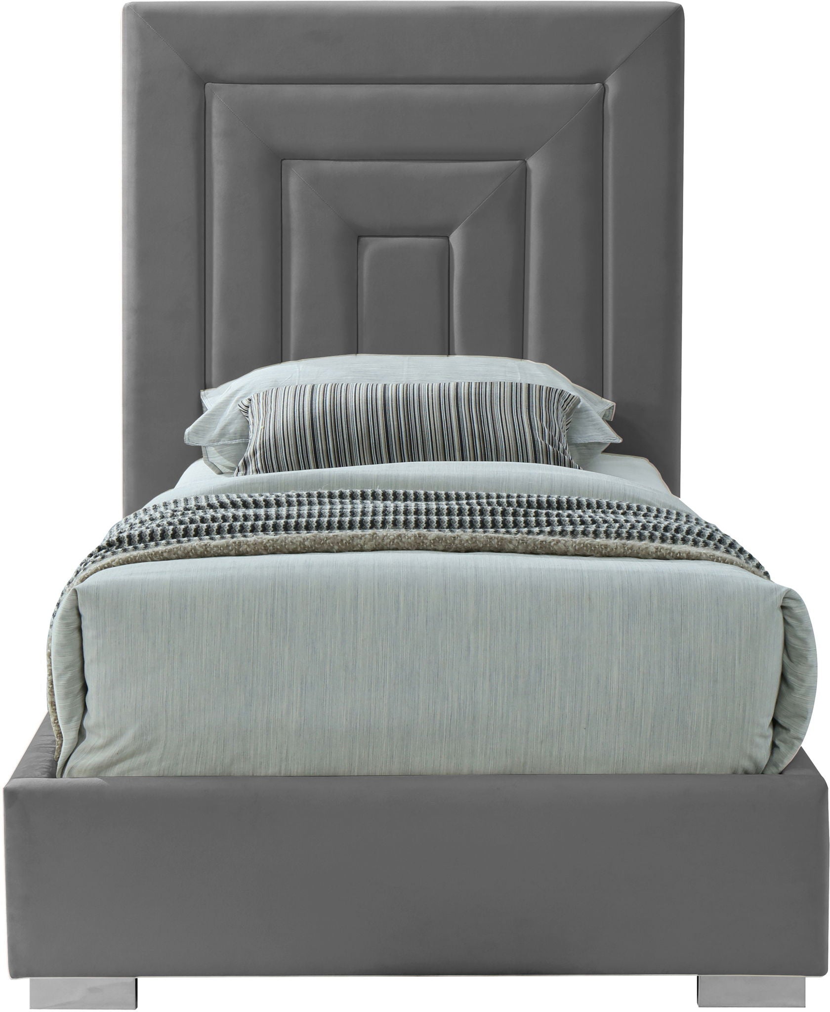 Nora - Bed