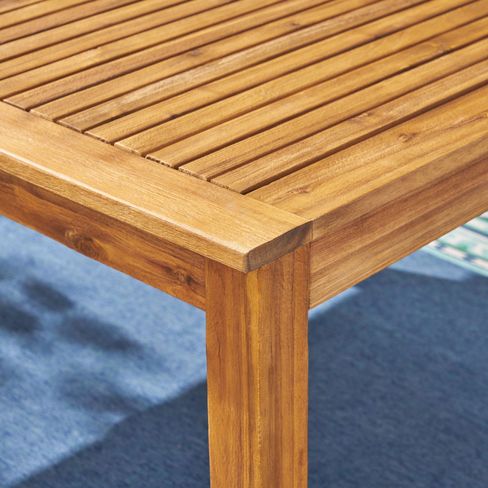 Outdoor Expandable Dining Table With Square Legs