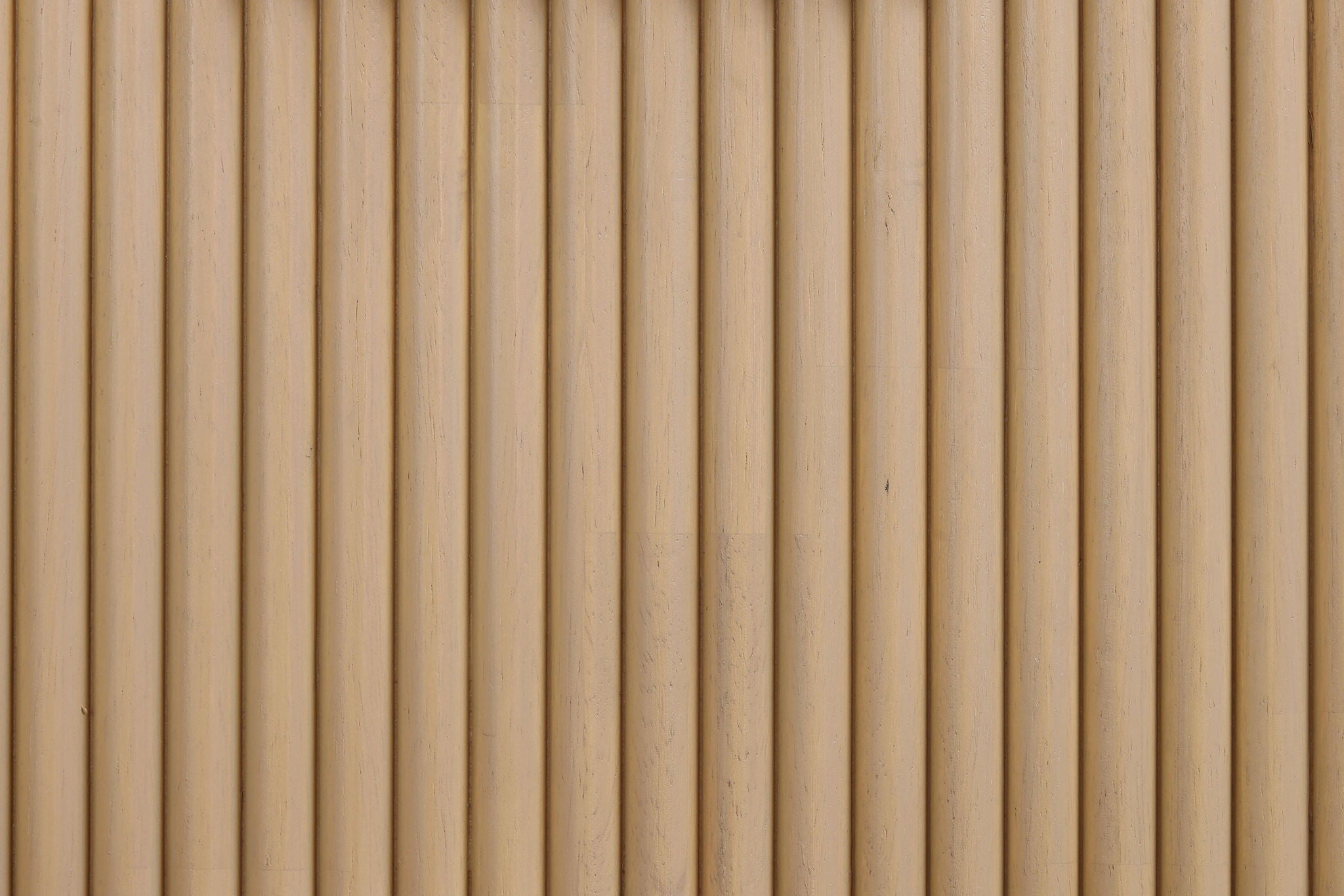 Astrid - Solid Wood And Oak Veneer Chest