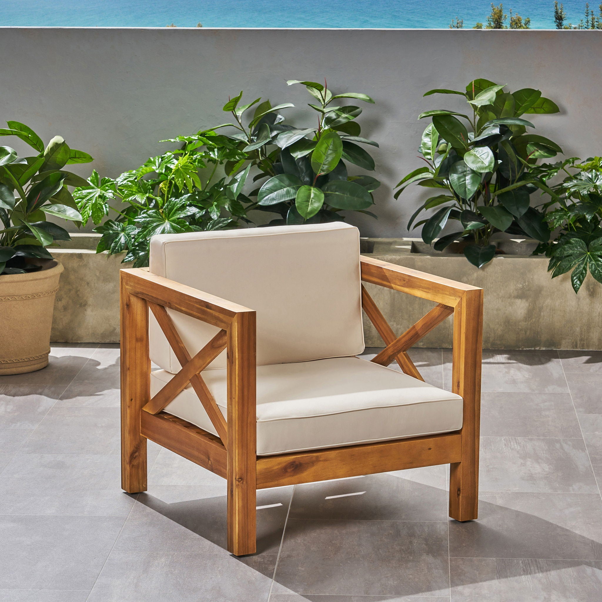 Brava - Mid - Century Modern Club Chair With Water Resistant Cushions