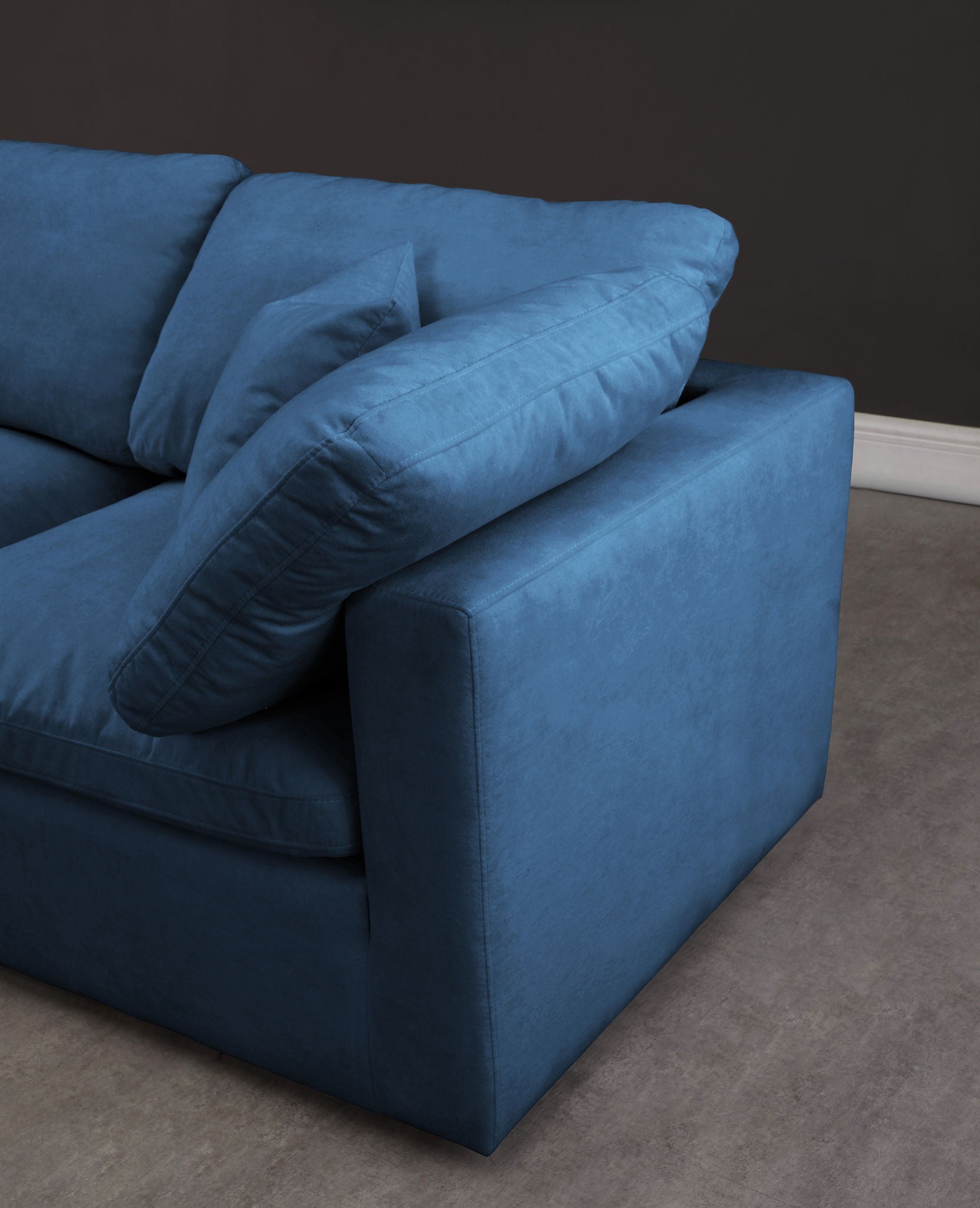 Plush - 8 Piece Modular Sectional