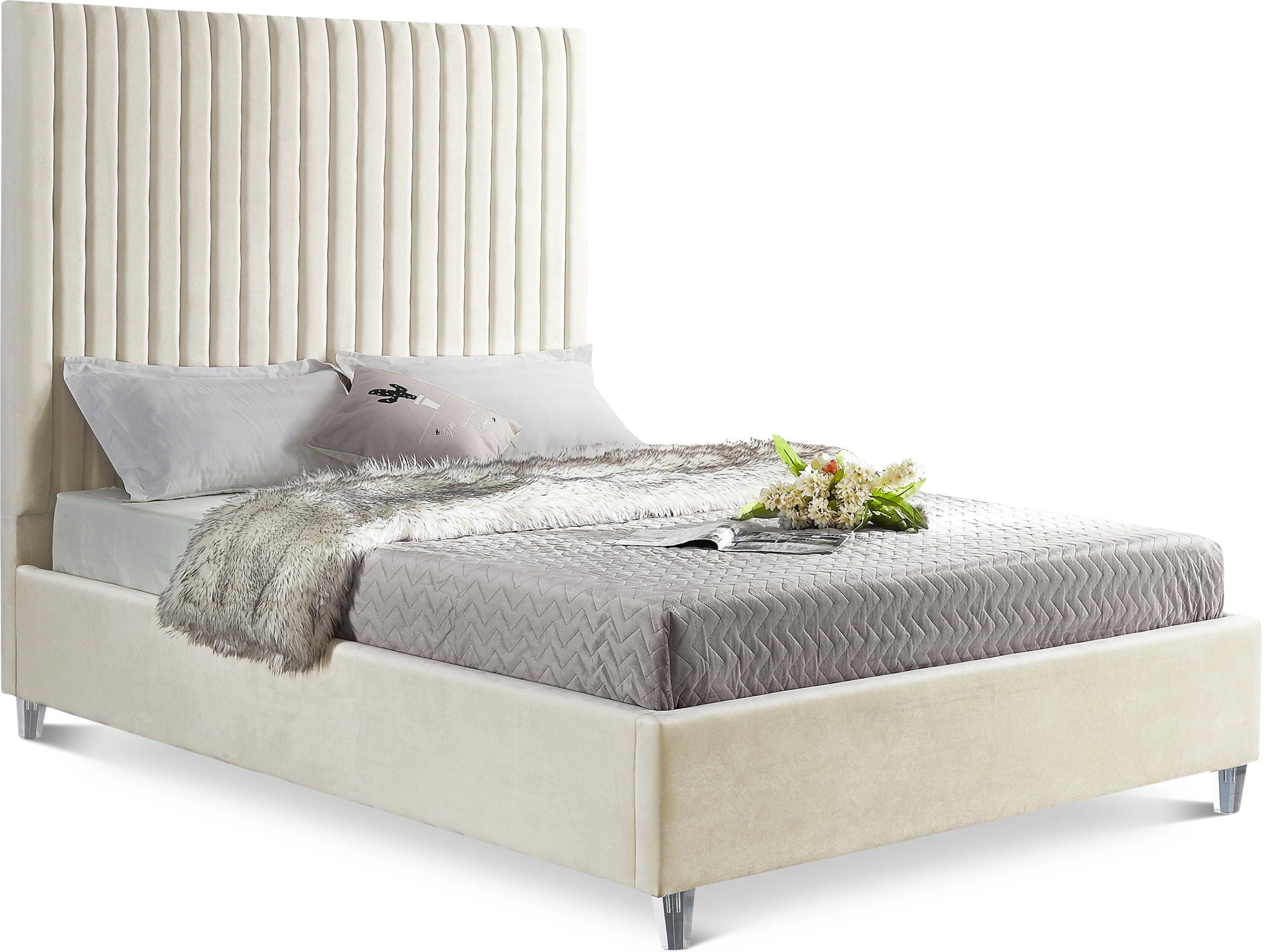 Candace - Bed