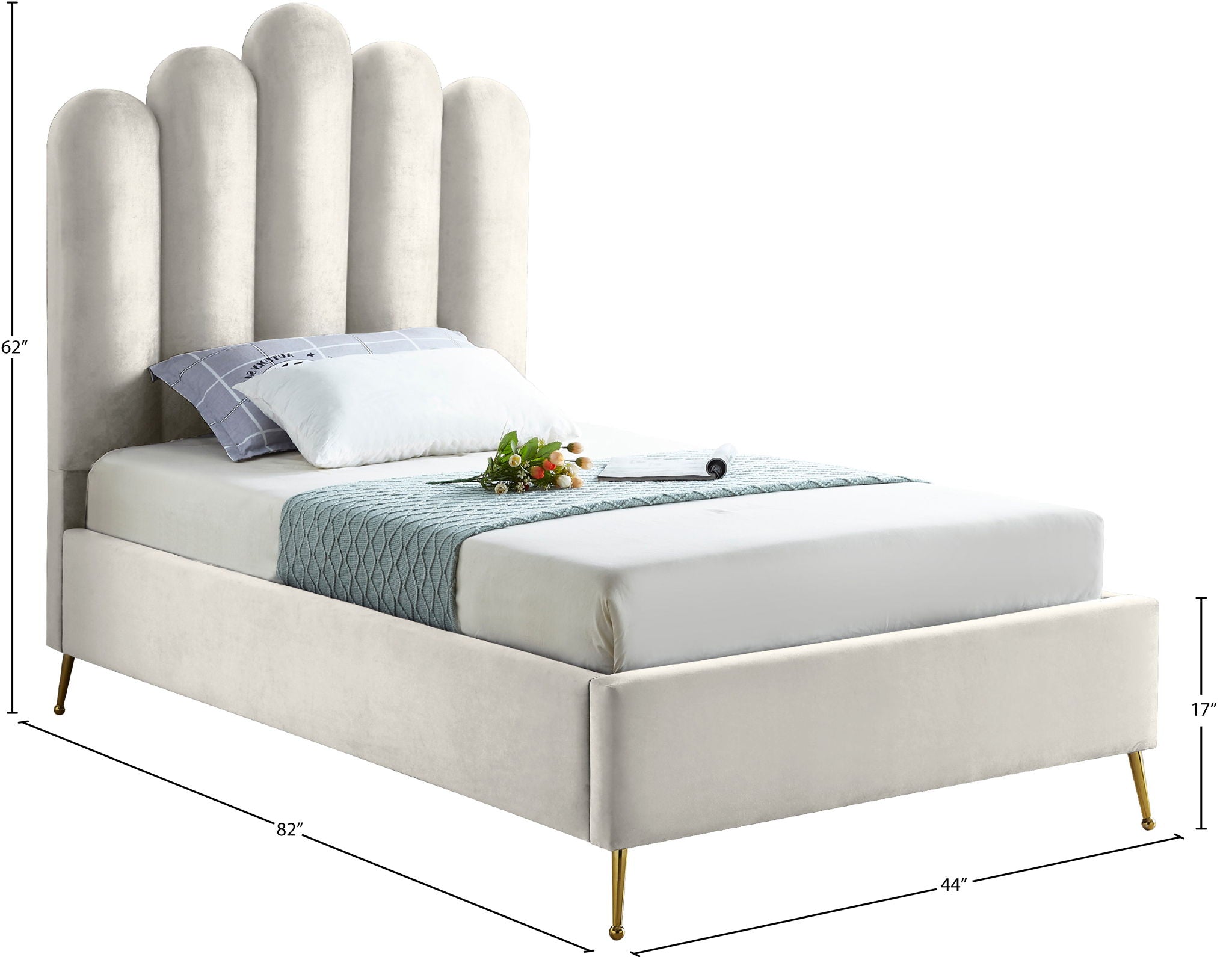 Lily - Bed