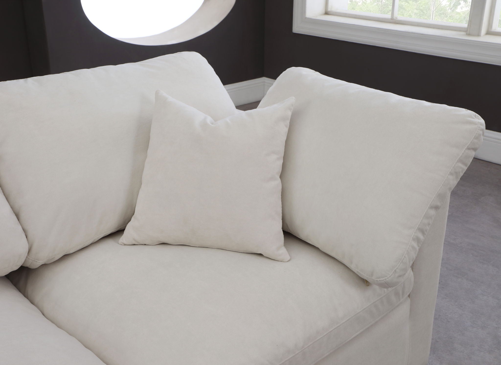 Plush - 6 Piece Modular Sectional