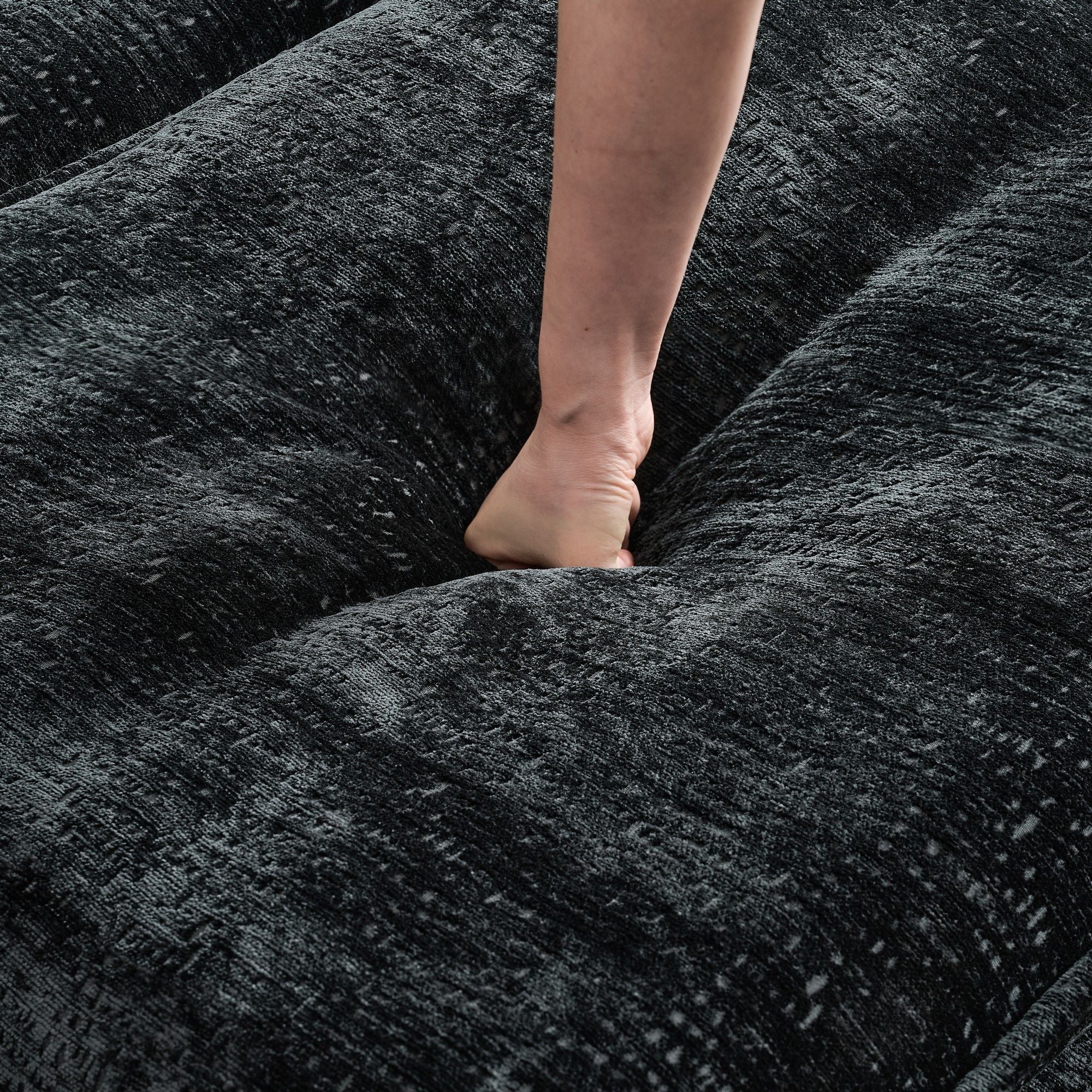 Modern Comfy L Shaped Sectional Sofa With Movable Ottoman