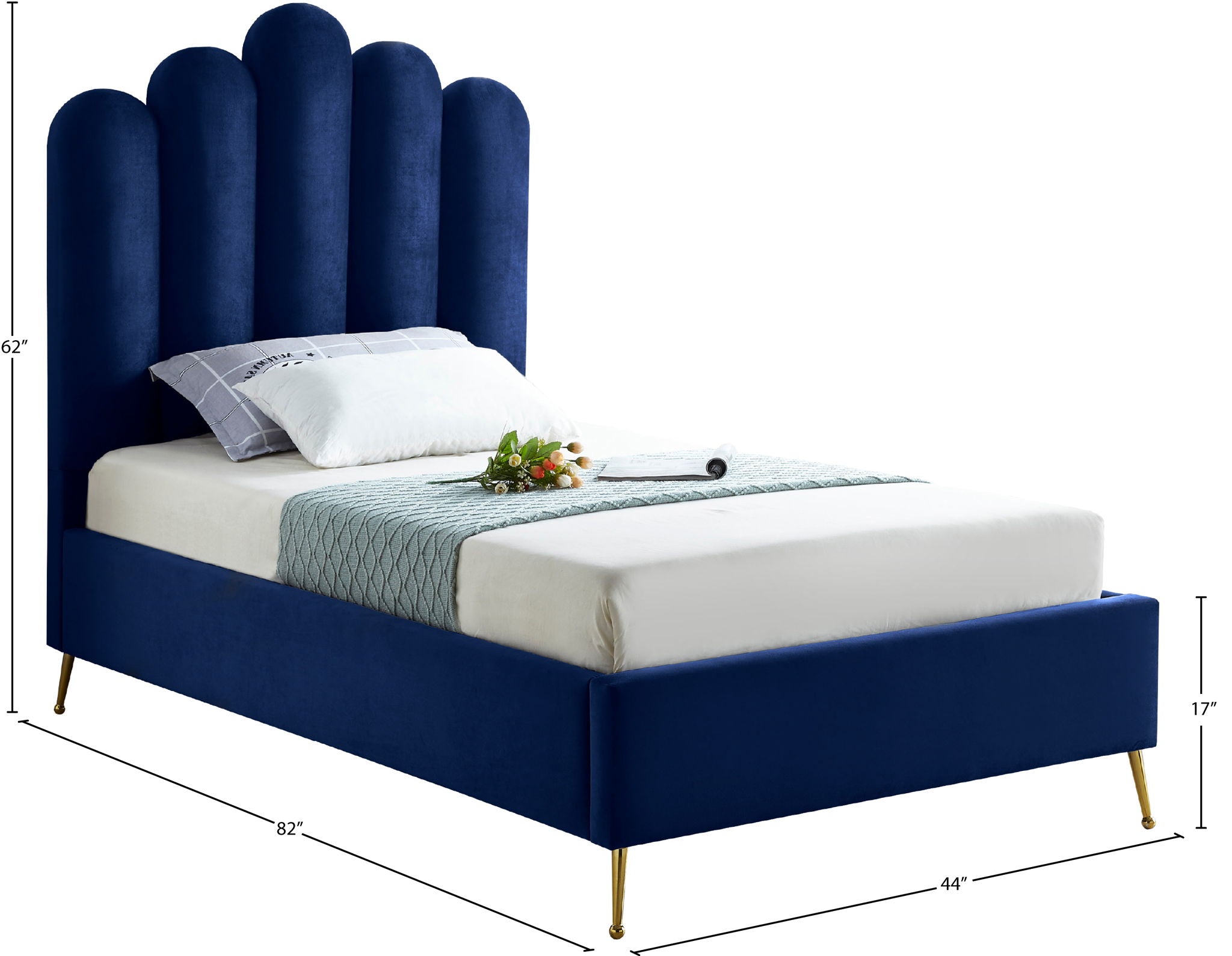 Lily - Bed