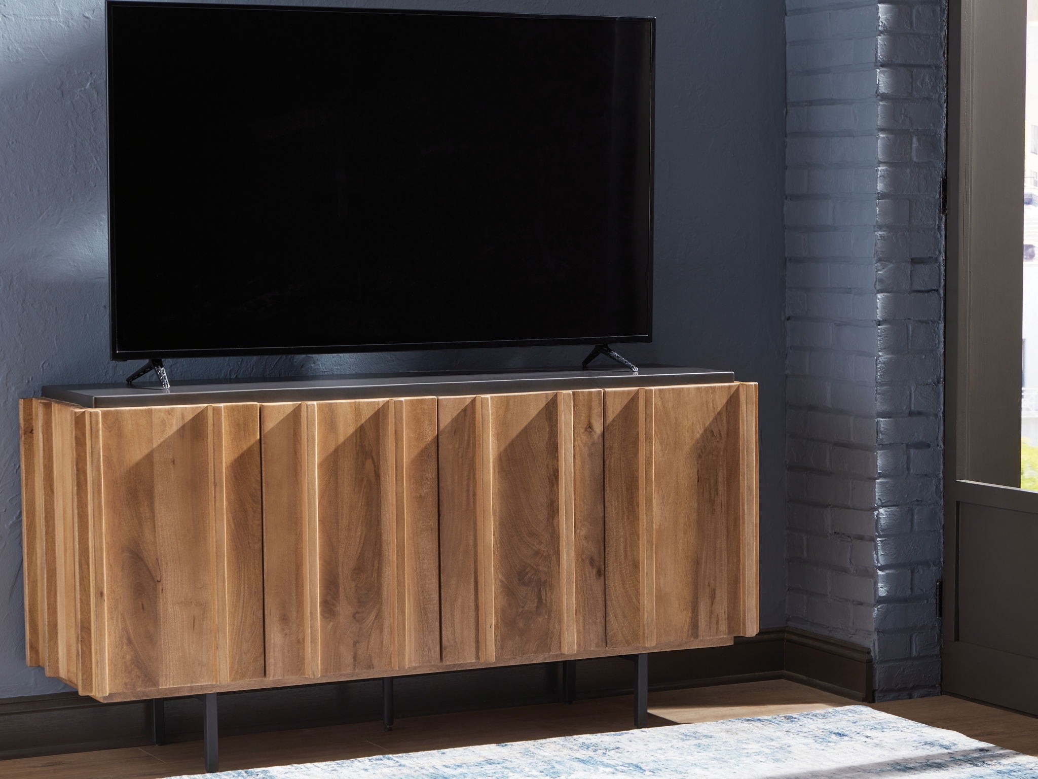 Quintavious - Accent Cabinet - Brown / Charcoal