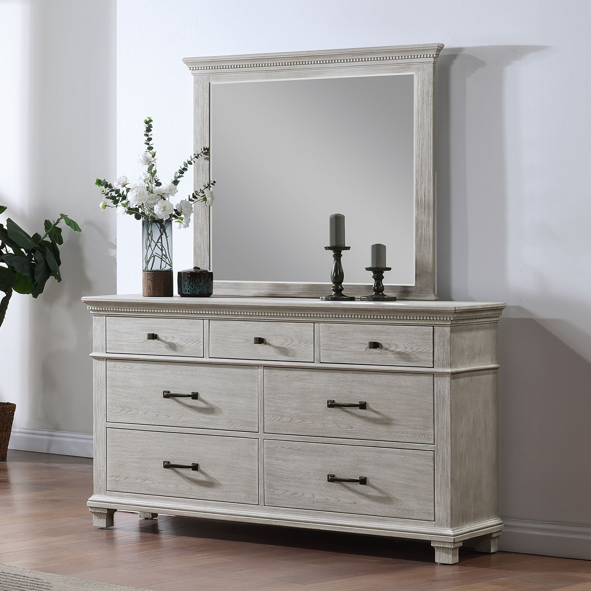 Silver Sands - Dresser
